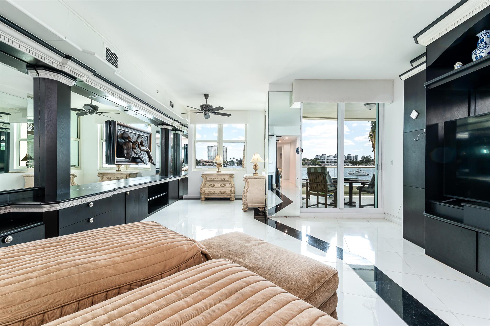 MIZNER GRAND CONDO - Residential