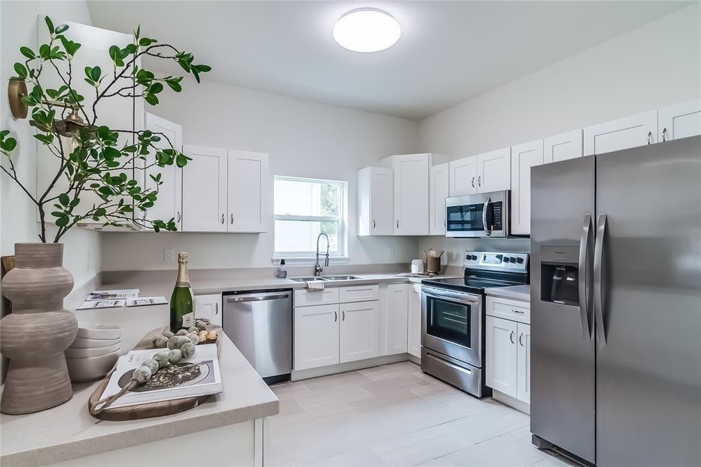 Las Villas At Kenilworth - Residential