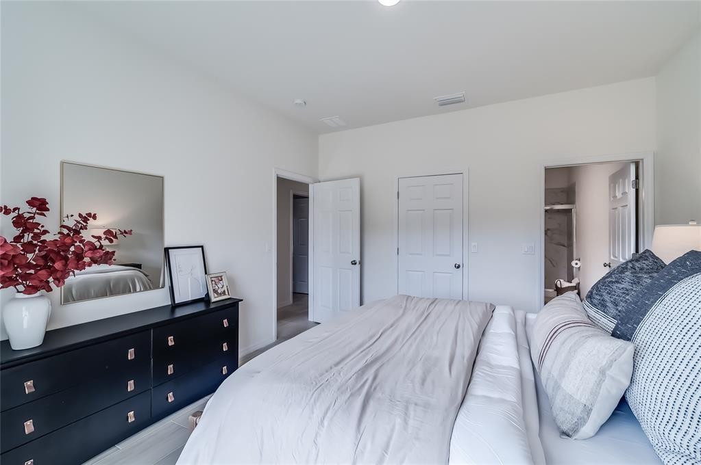 Las Villas At Kenilworth - Residential