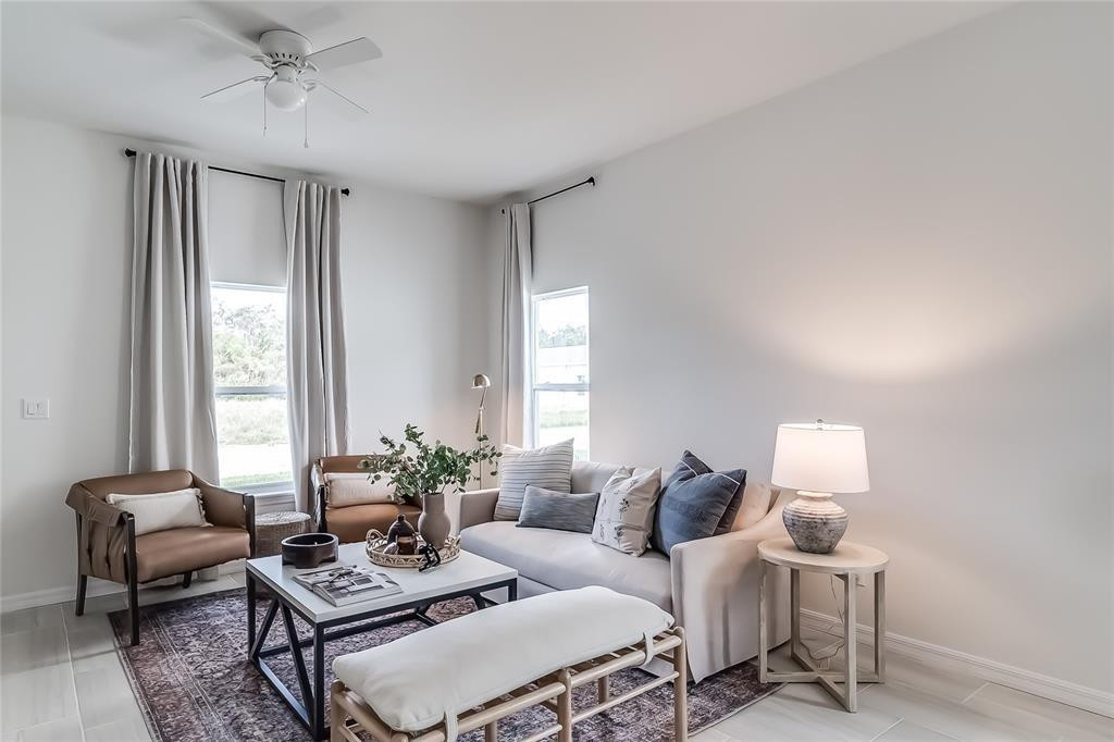 Las Villas At Kenilworth - Residential