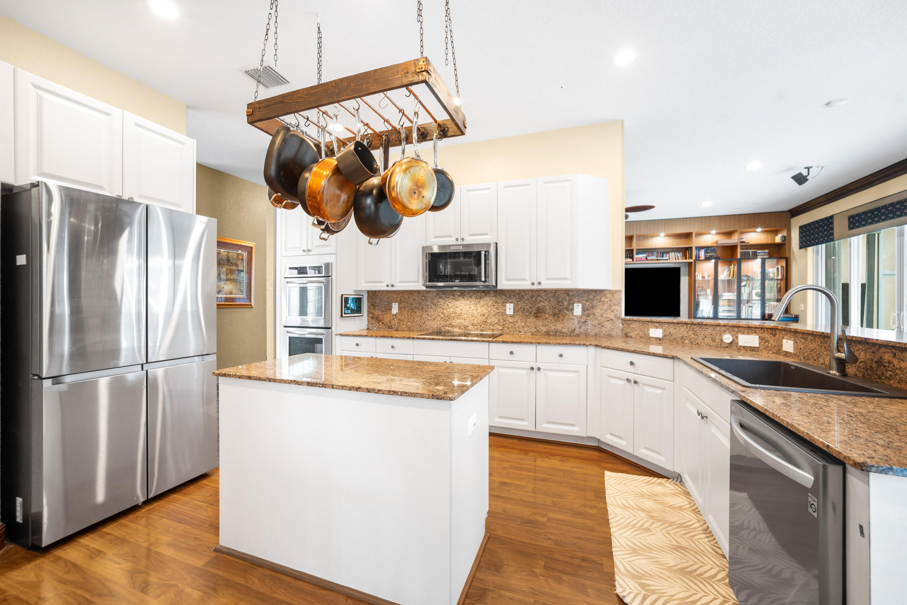 HERON BAY - L'HERMITAGE - Residential