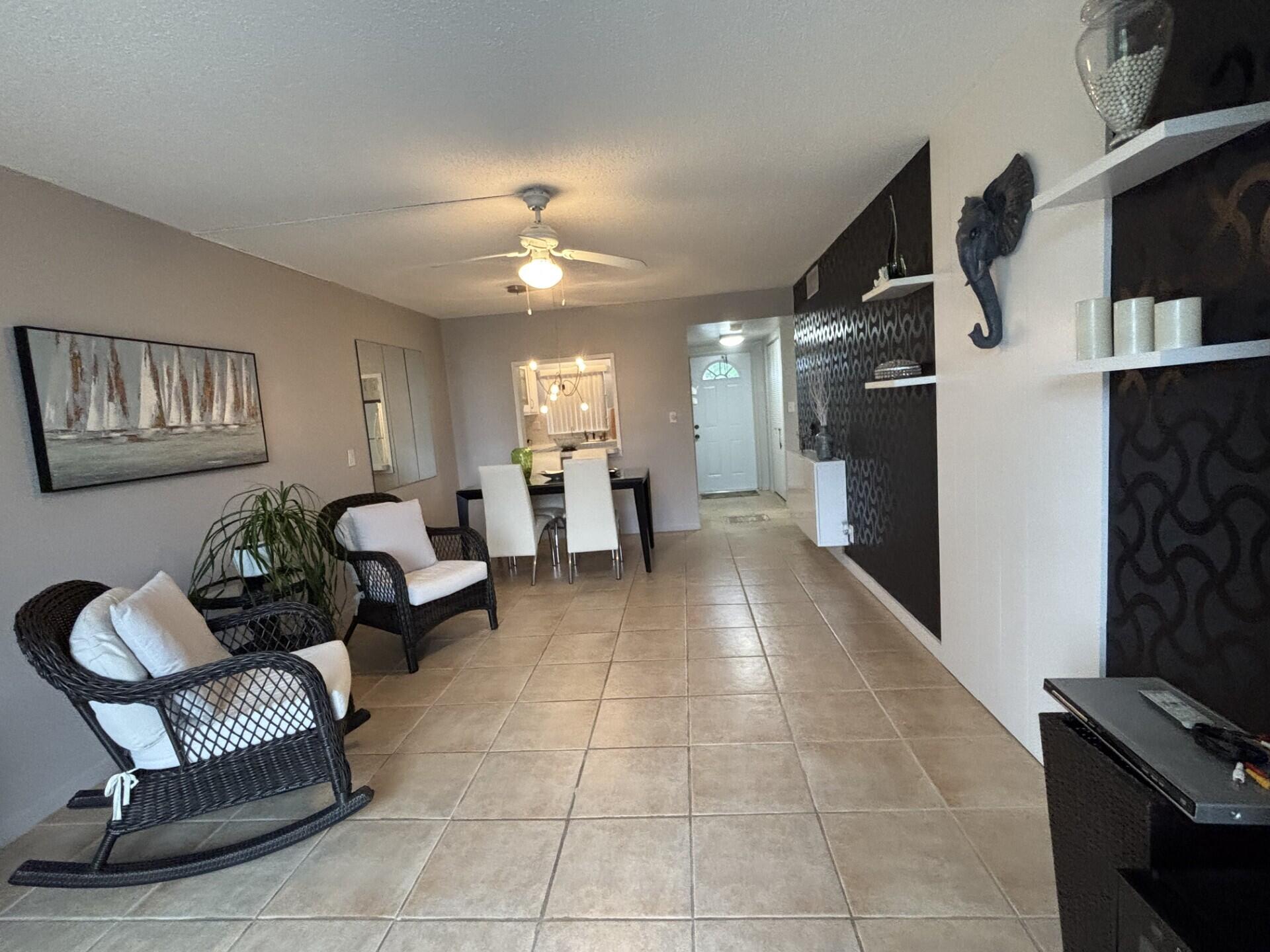 SUNRISE LAKES 77 CONDO - Residential