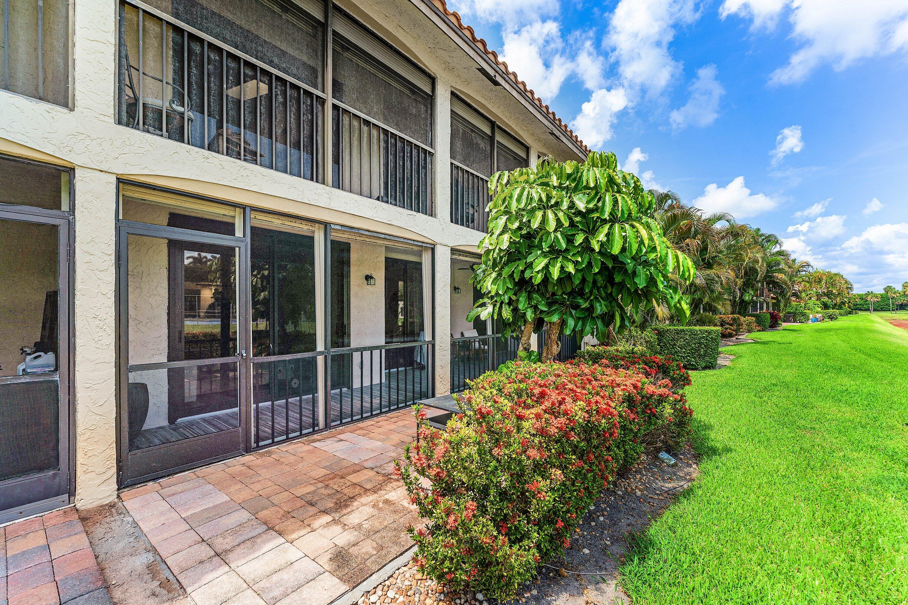 LA MIRADA AT BOCA POINTE CONDOS - Residential