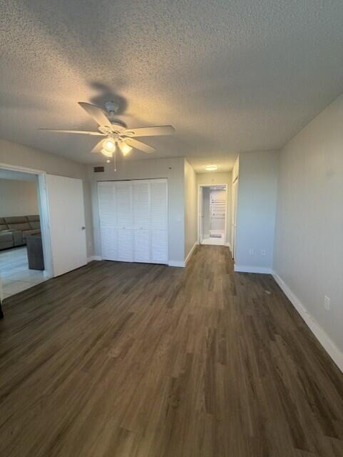 CYPRESS BEND CONDOMINIUM VII - Residential