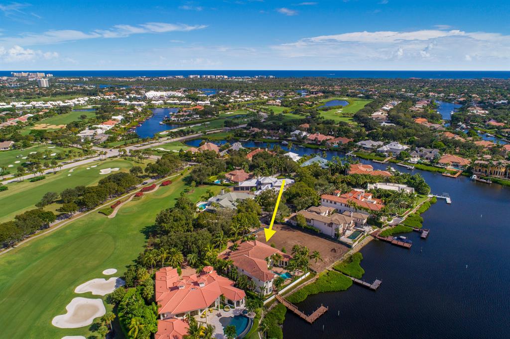 ADMIRALS COVE - Residential