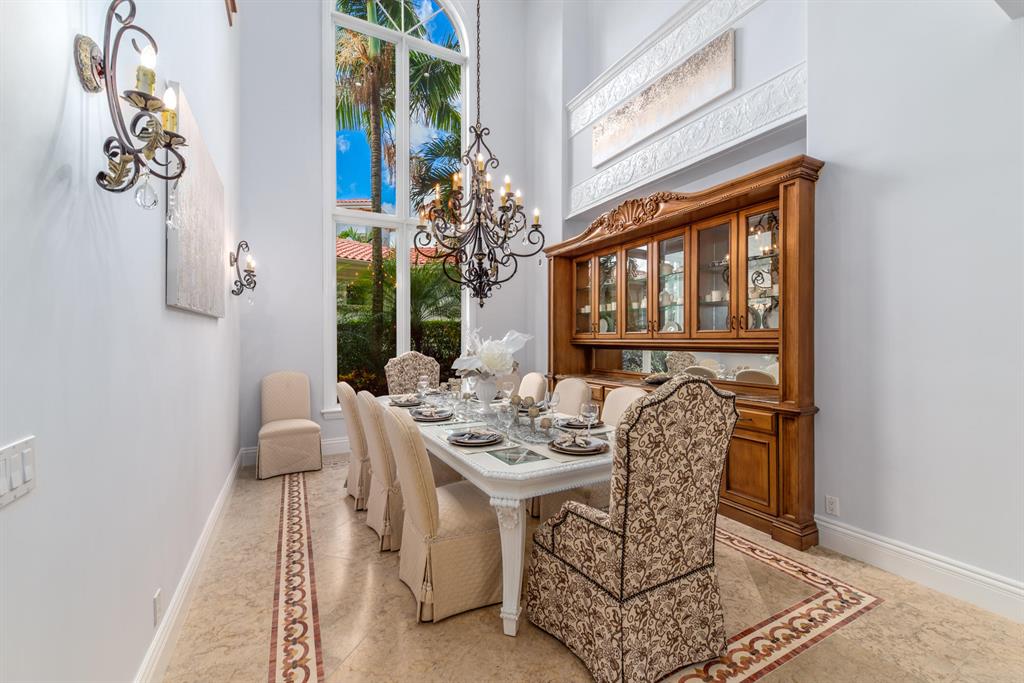 ADMIRALS COVE - Residential