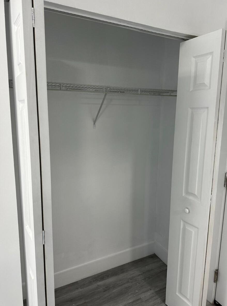 THOMPSON SUB RESUB - Residential Lease
