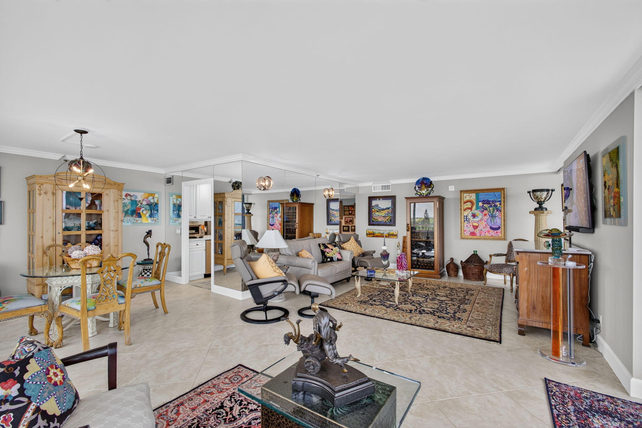 REACHES CONDO - Residential Lease