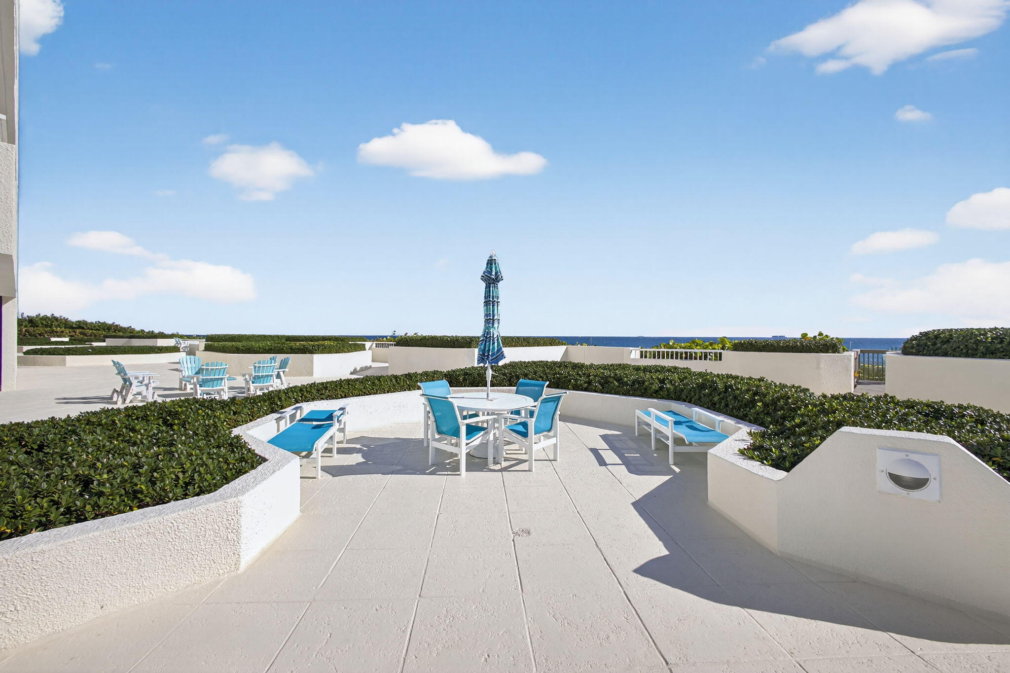 REACHES CONDO - Residential Lease