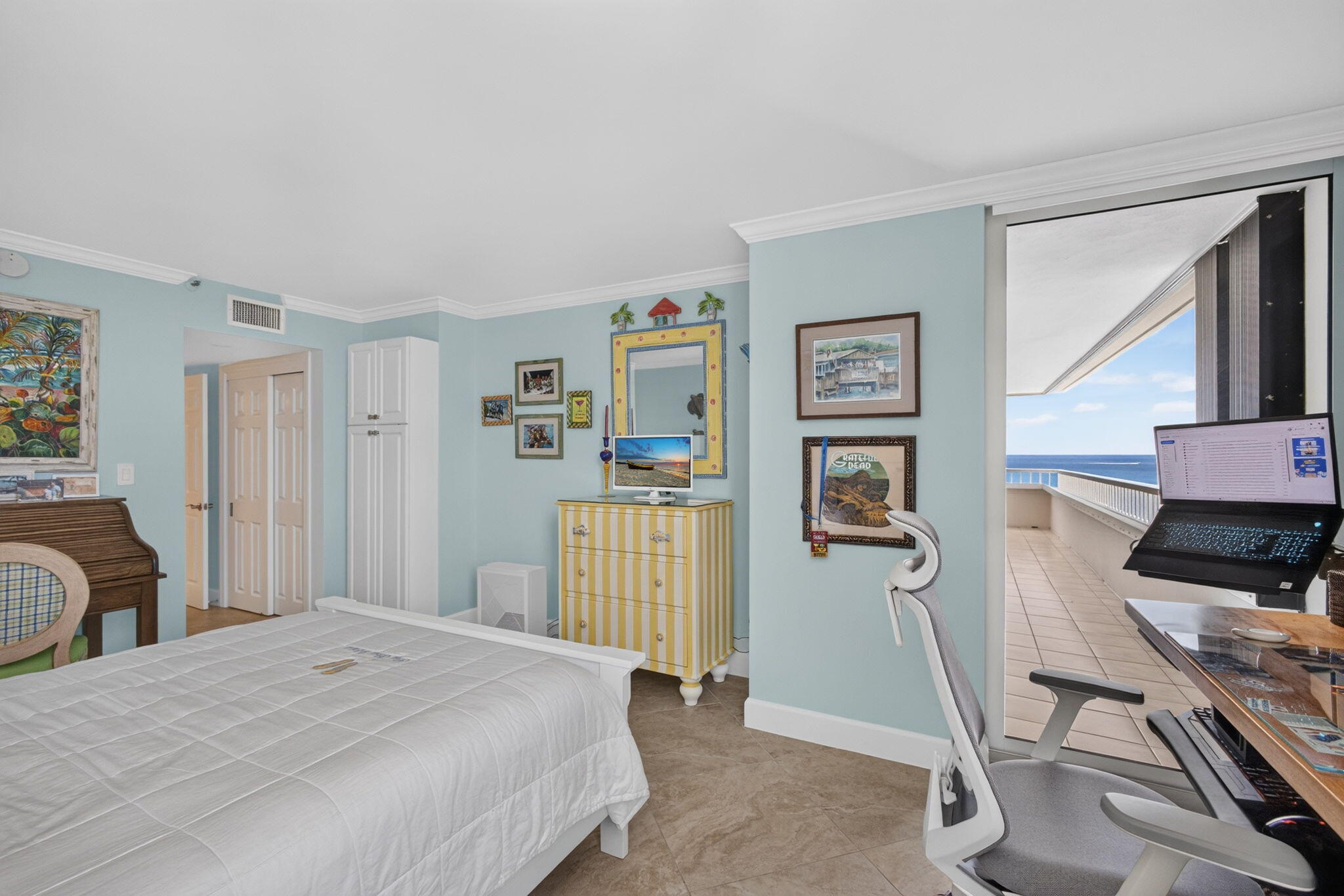REACHES CONDO - Residential Lease