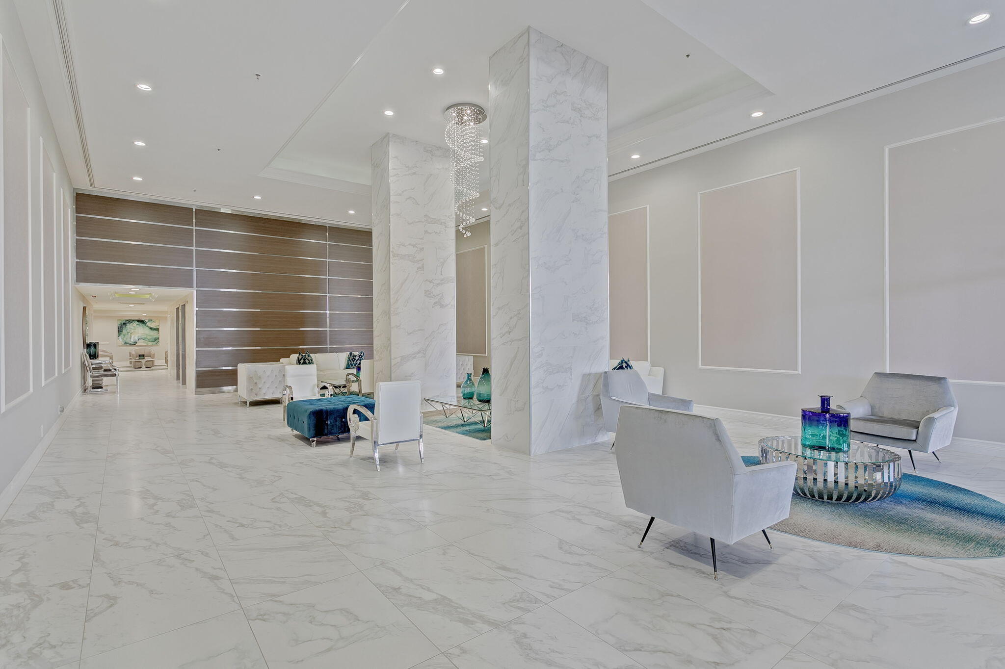 REACHES CONDO - Residential Lease