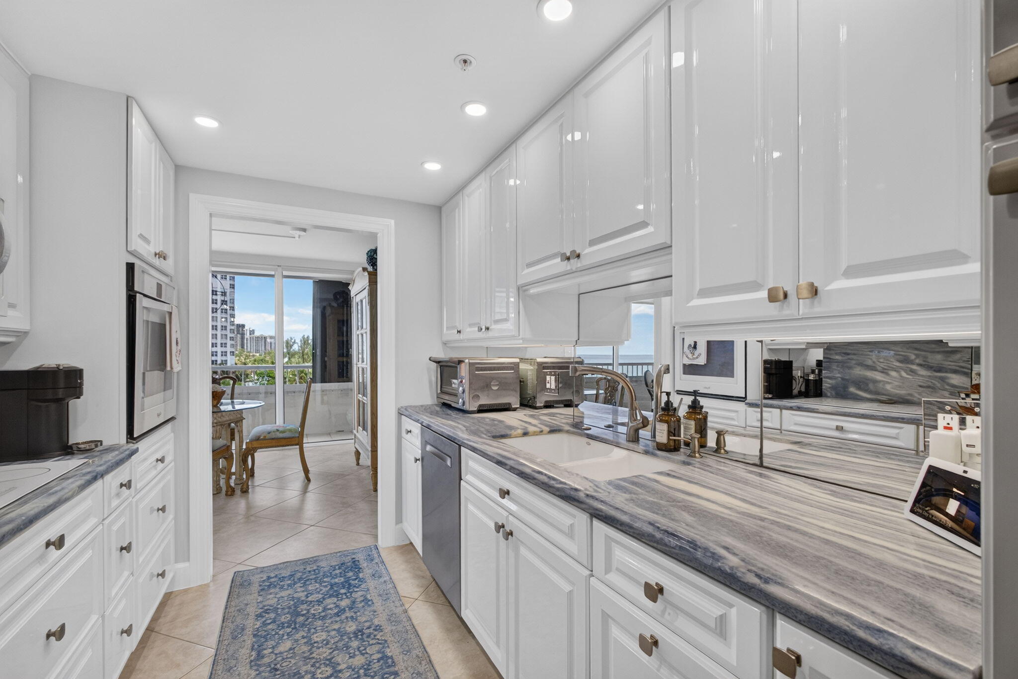 REACHES CONDO - Residential Lease