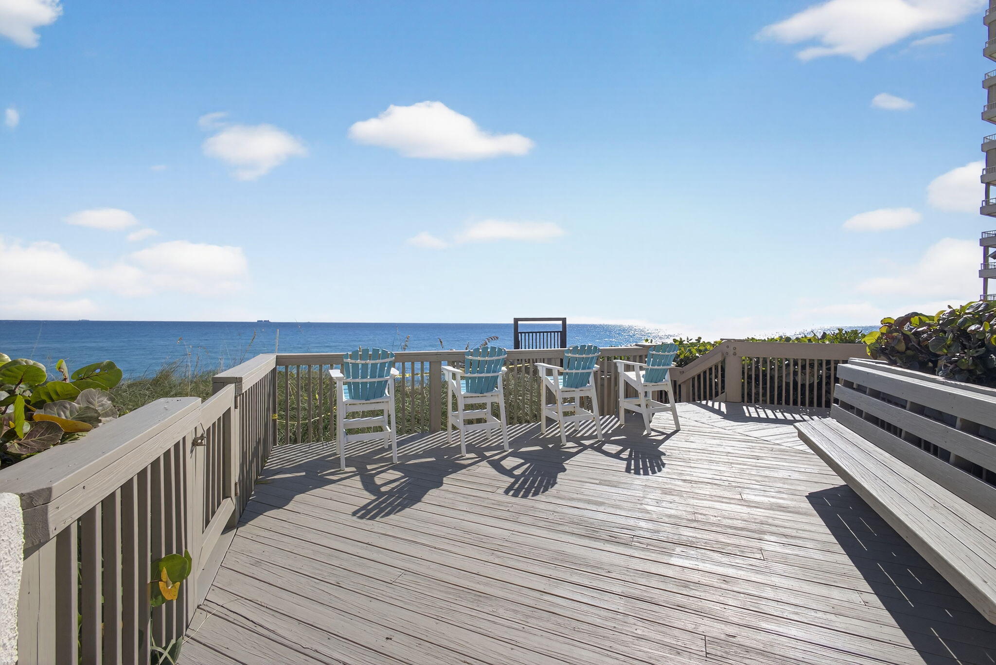 REACHES CONDO - Residential Lease