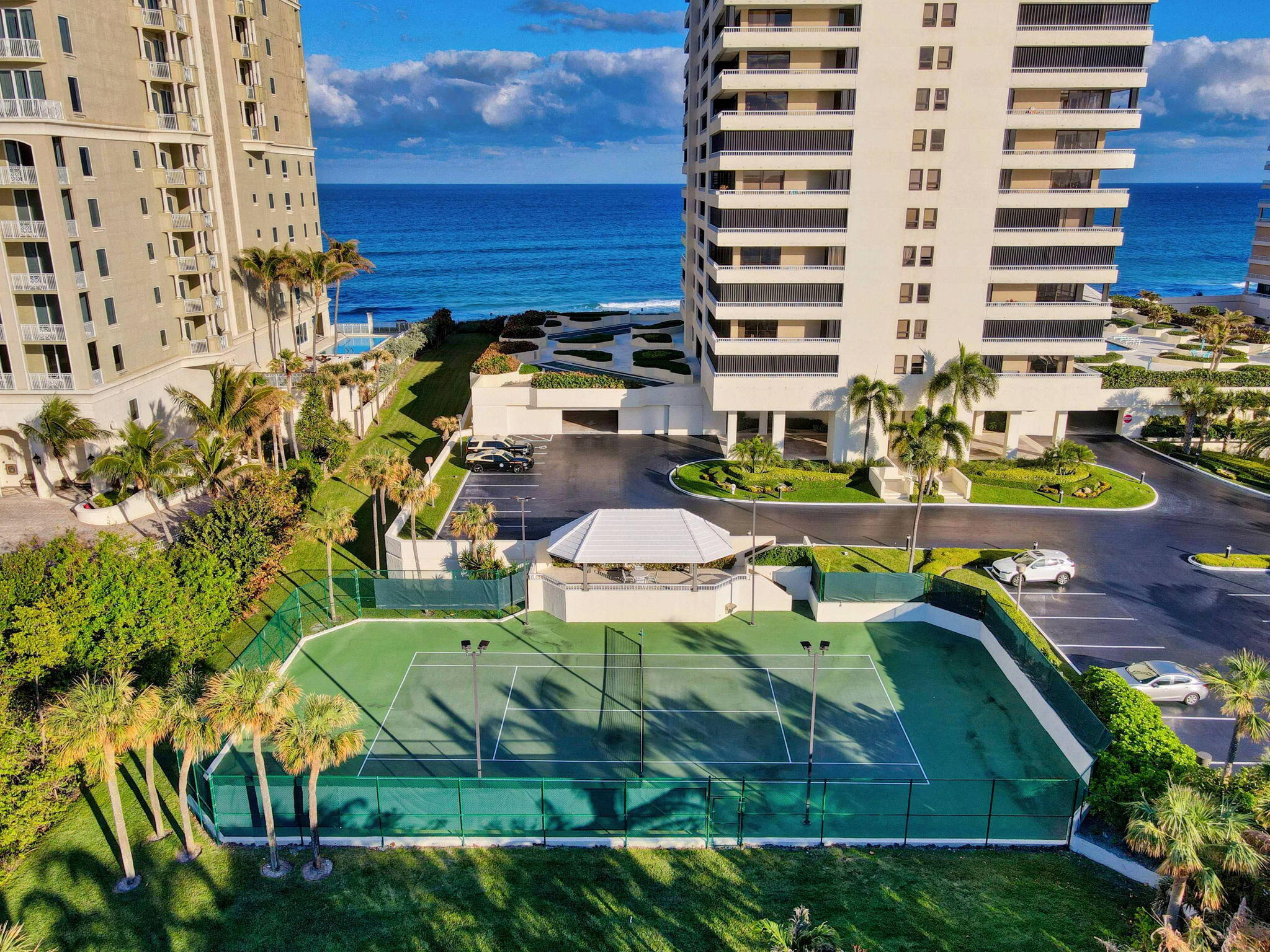 REACHES CONDO - Residential Lease