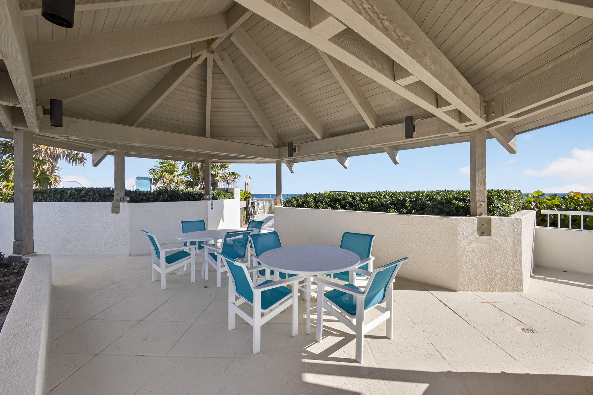 REACHES CONDO - Residential Lease