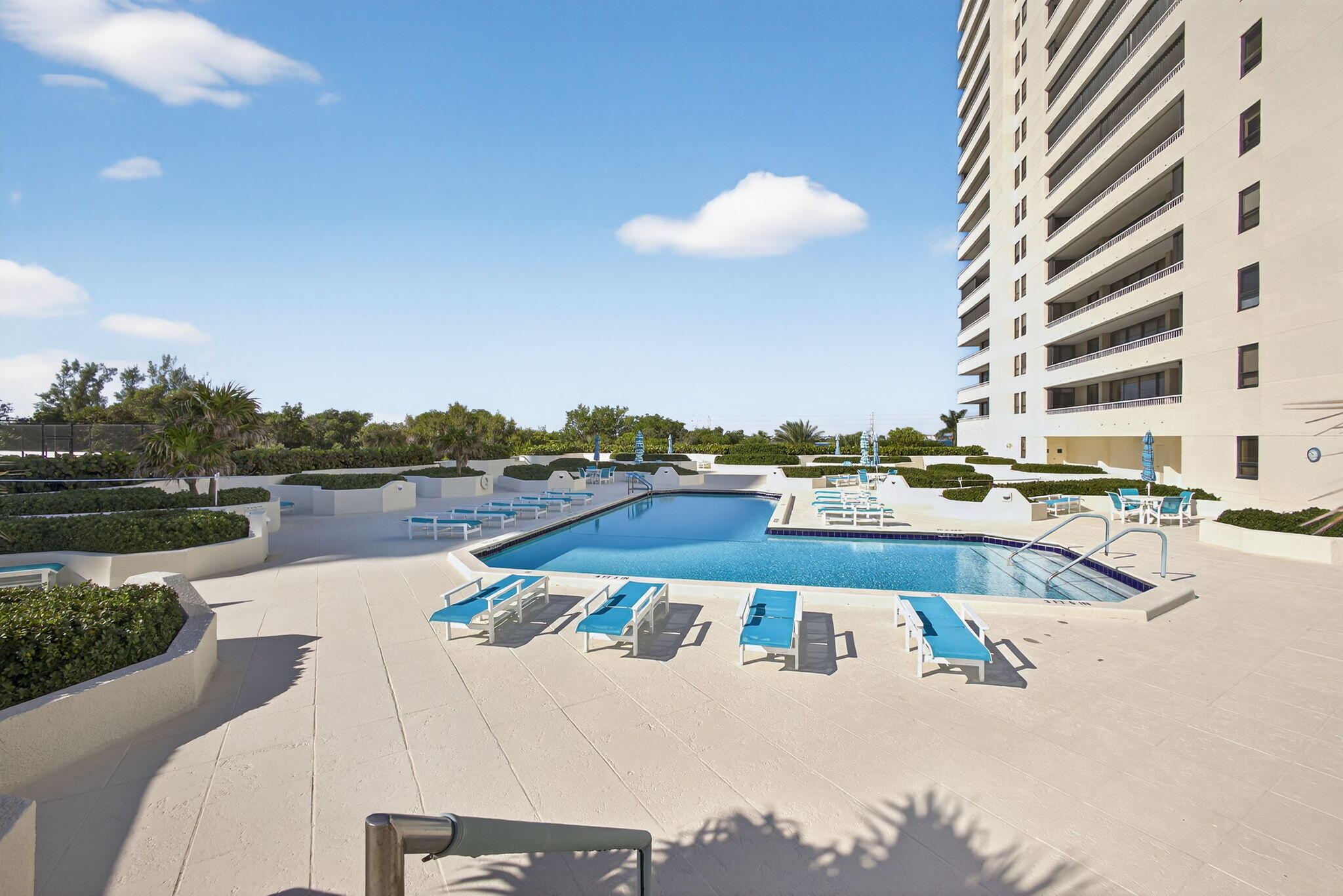 REACHES CONDO - Residential Lease