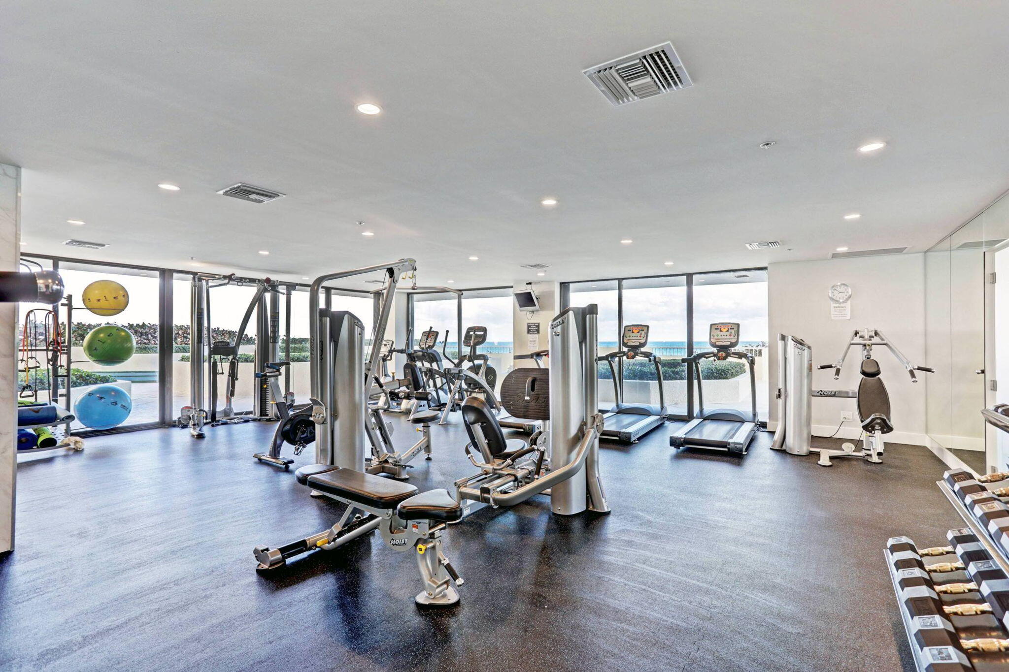 REACHES CONDO - Residential Lease
