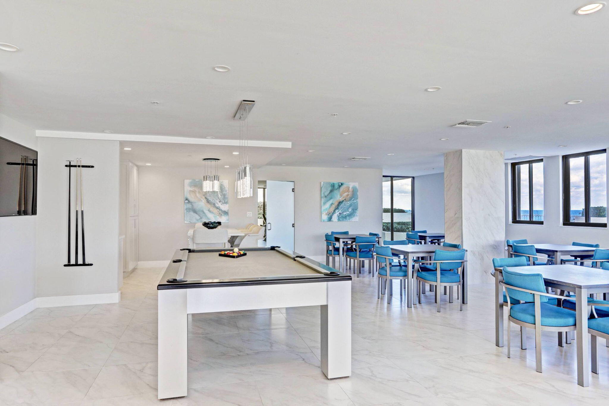 REACHES CONDO - Residential Lease