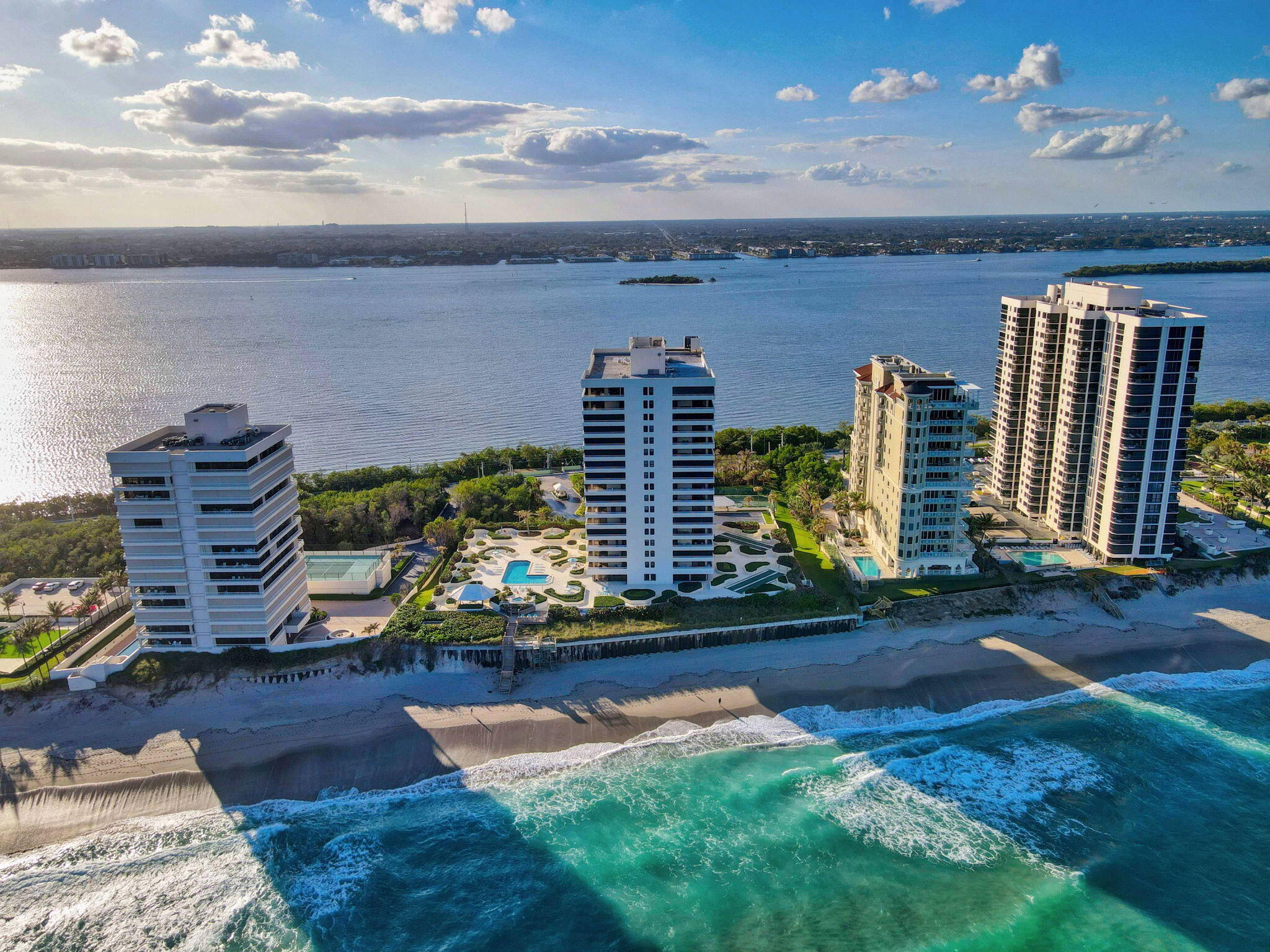 REACHES CONDO - Residential Lease
