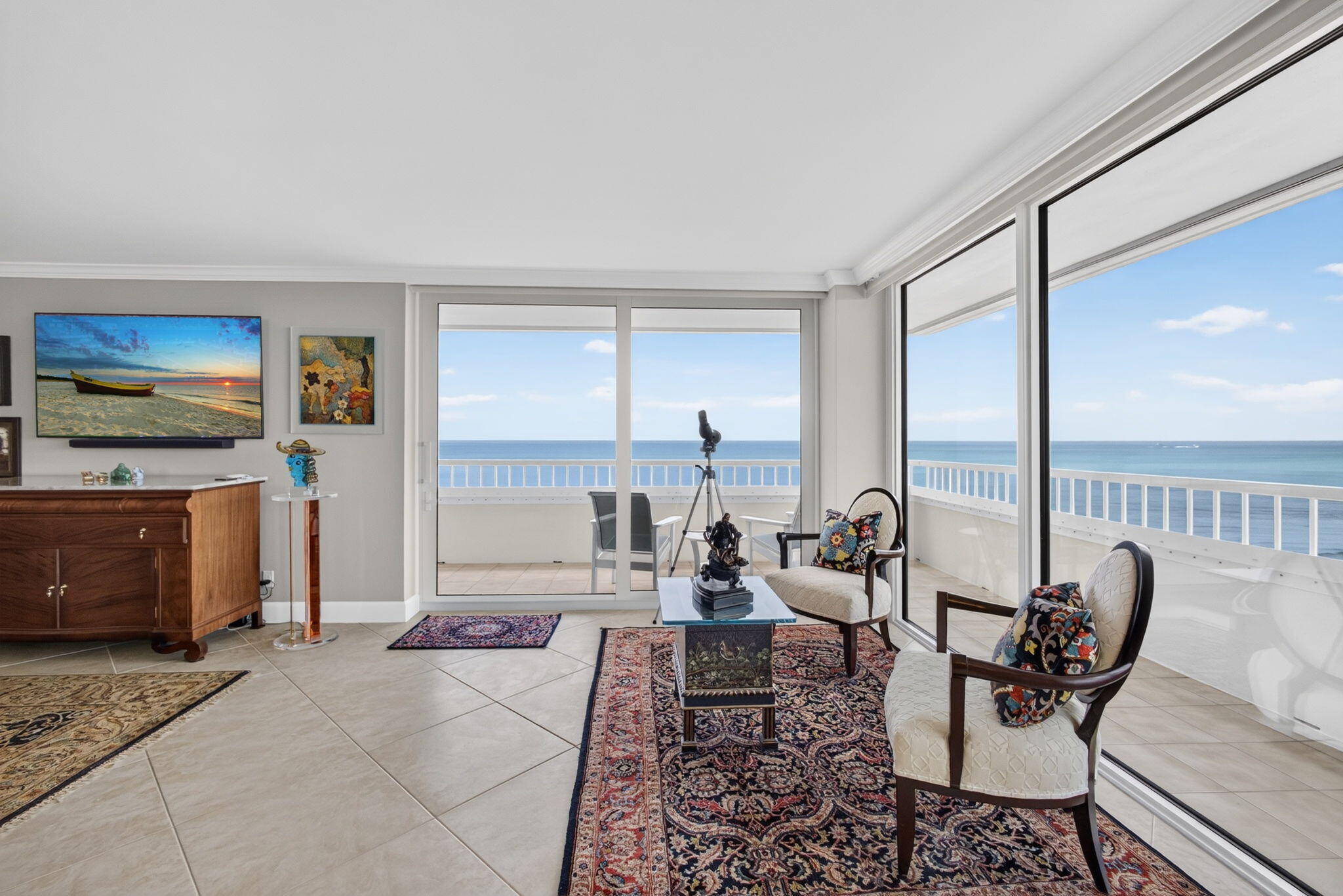 REACHES CONDO - Residential Lease