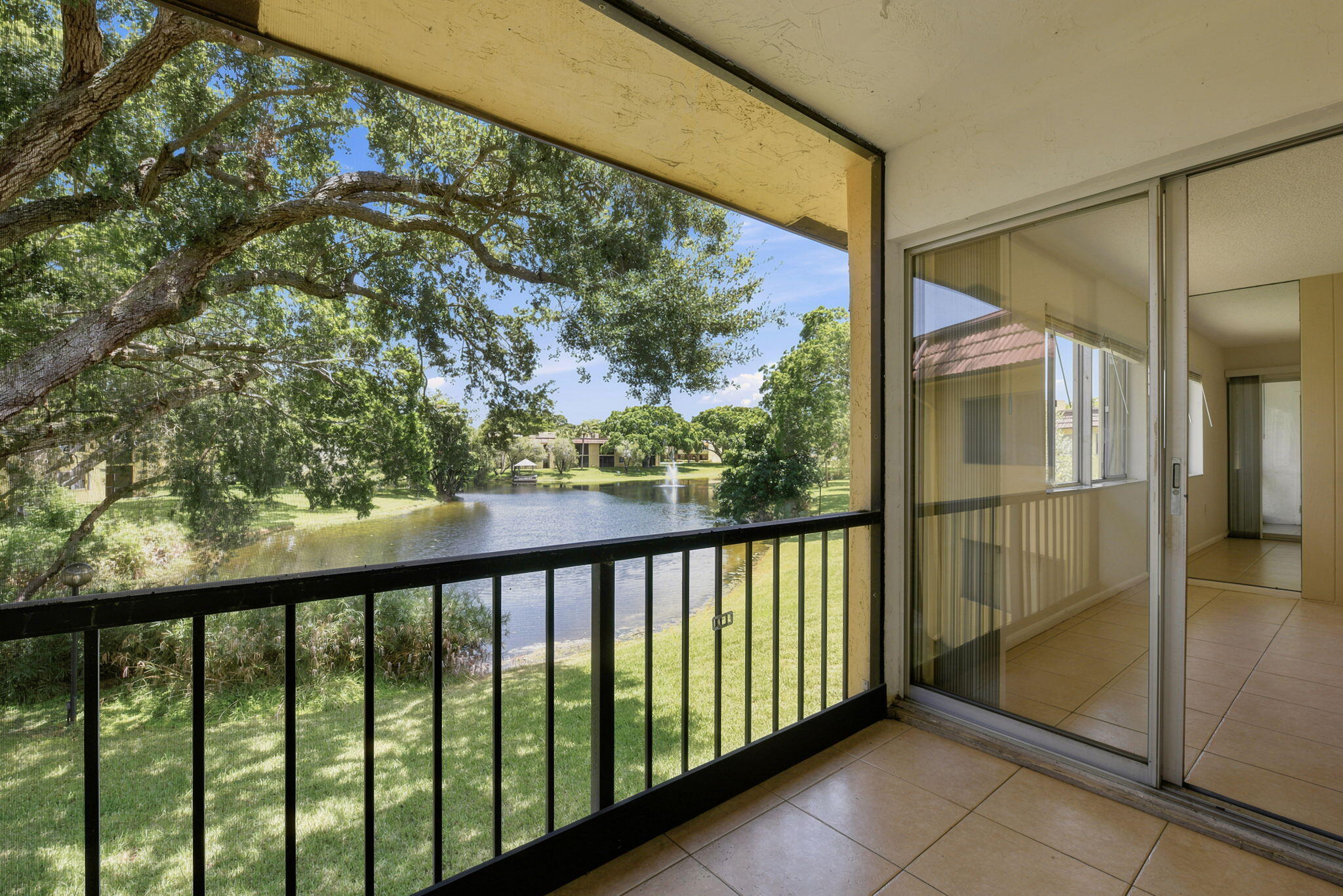 BOCA TERRACE CONDO PH I AND II OR261 - Residential