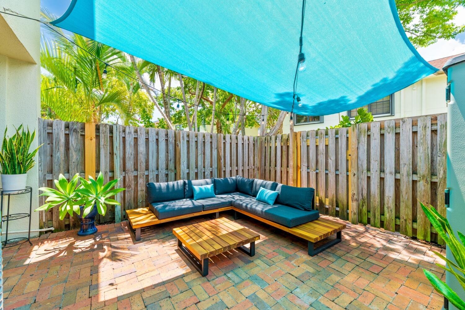 NEAR NORTHWEST - Residential