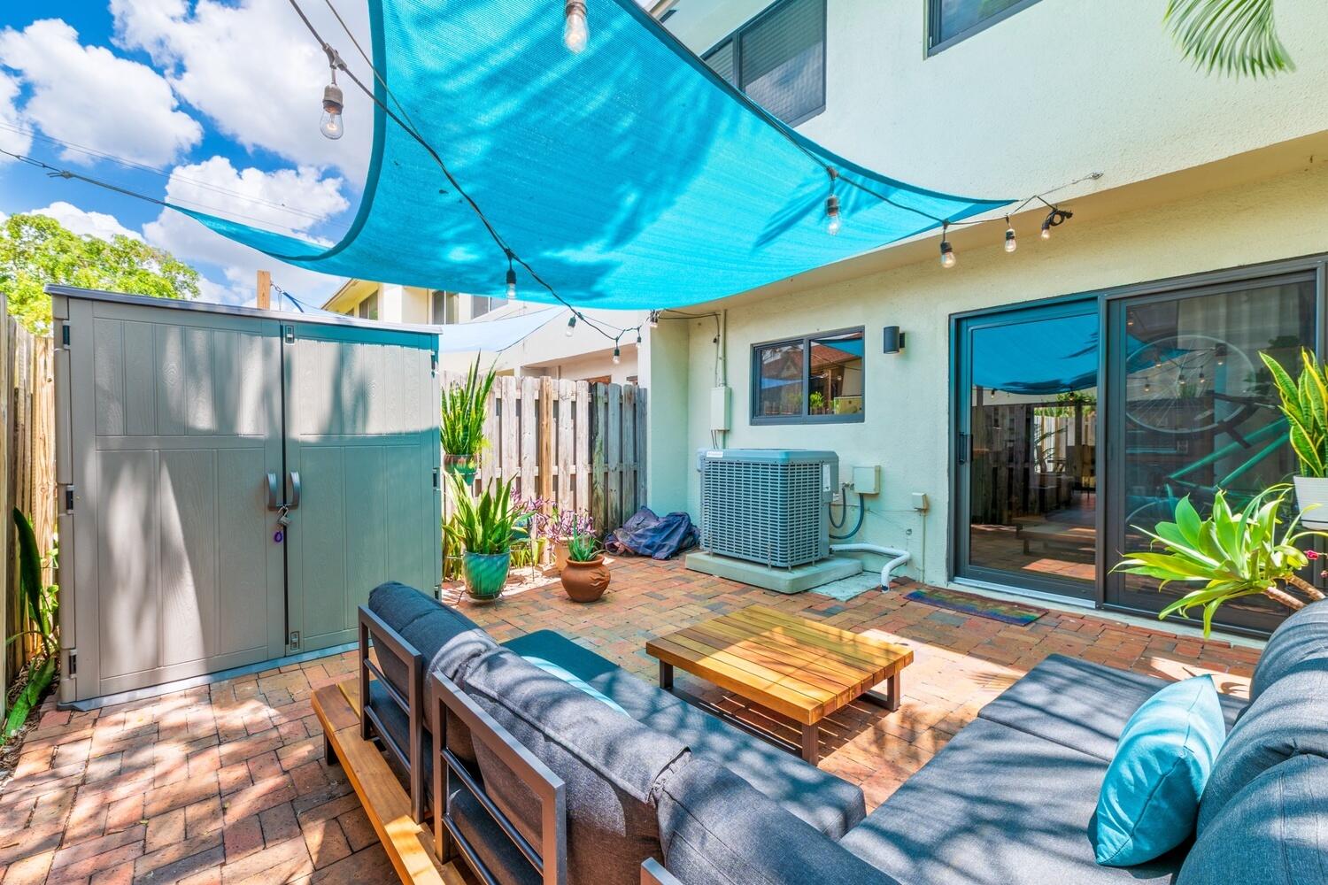 NEAR NORTHWEST - Residential