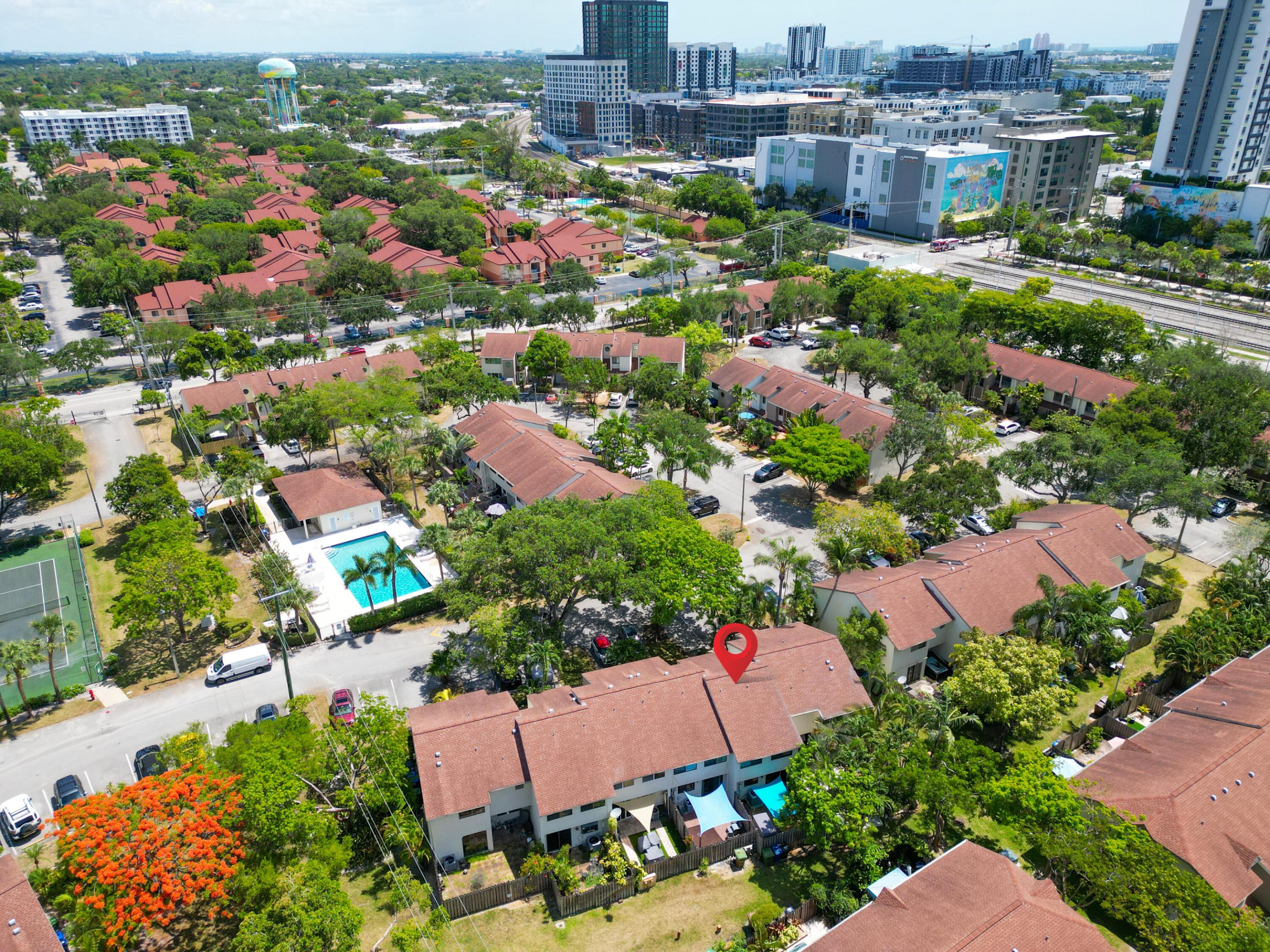 NEAR NORTHWEST - Residential