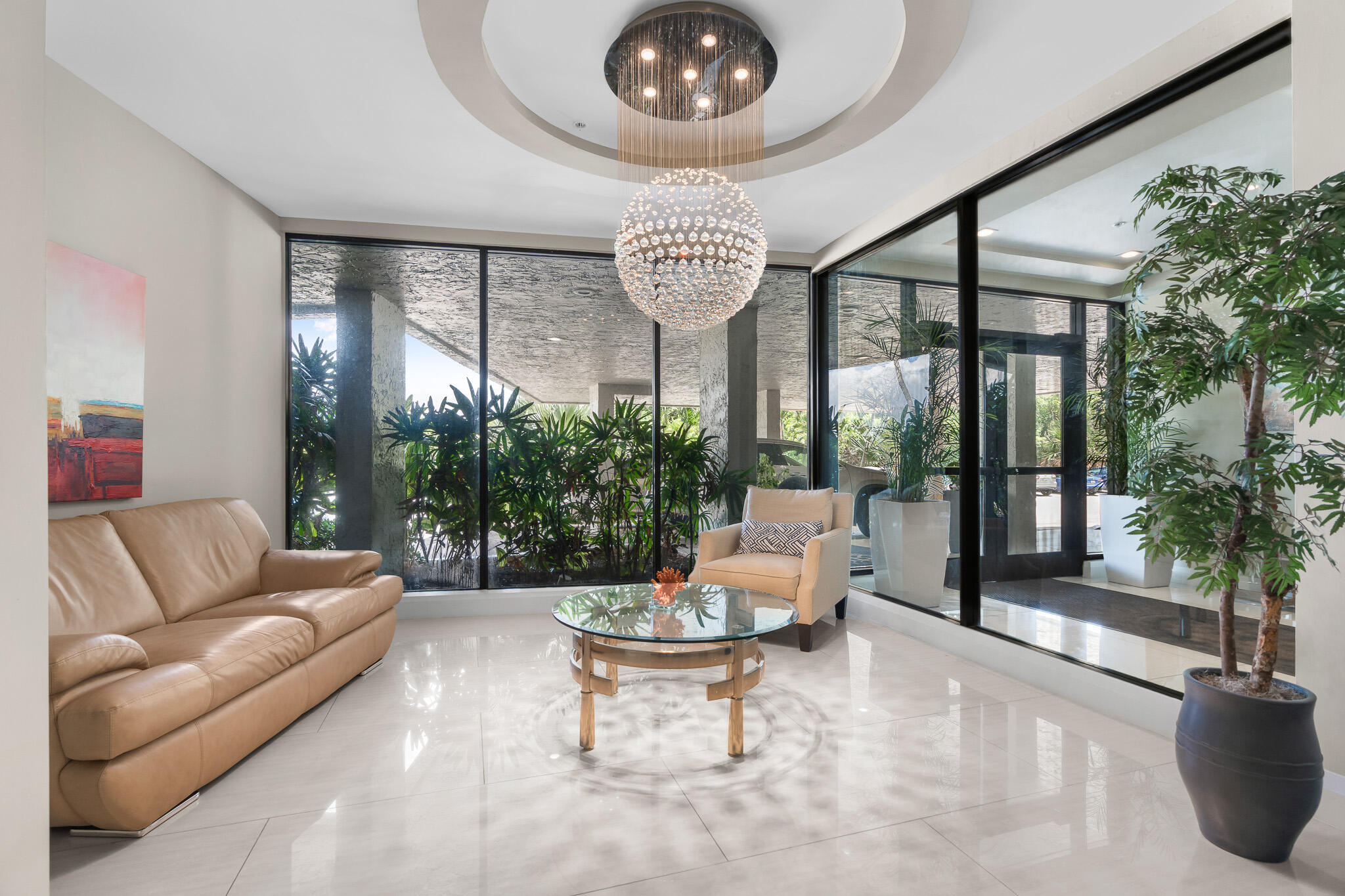 REGENCY HIGHLAND CLUB CONDO - Residential