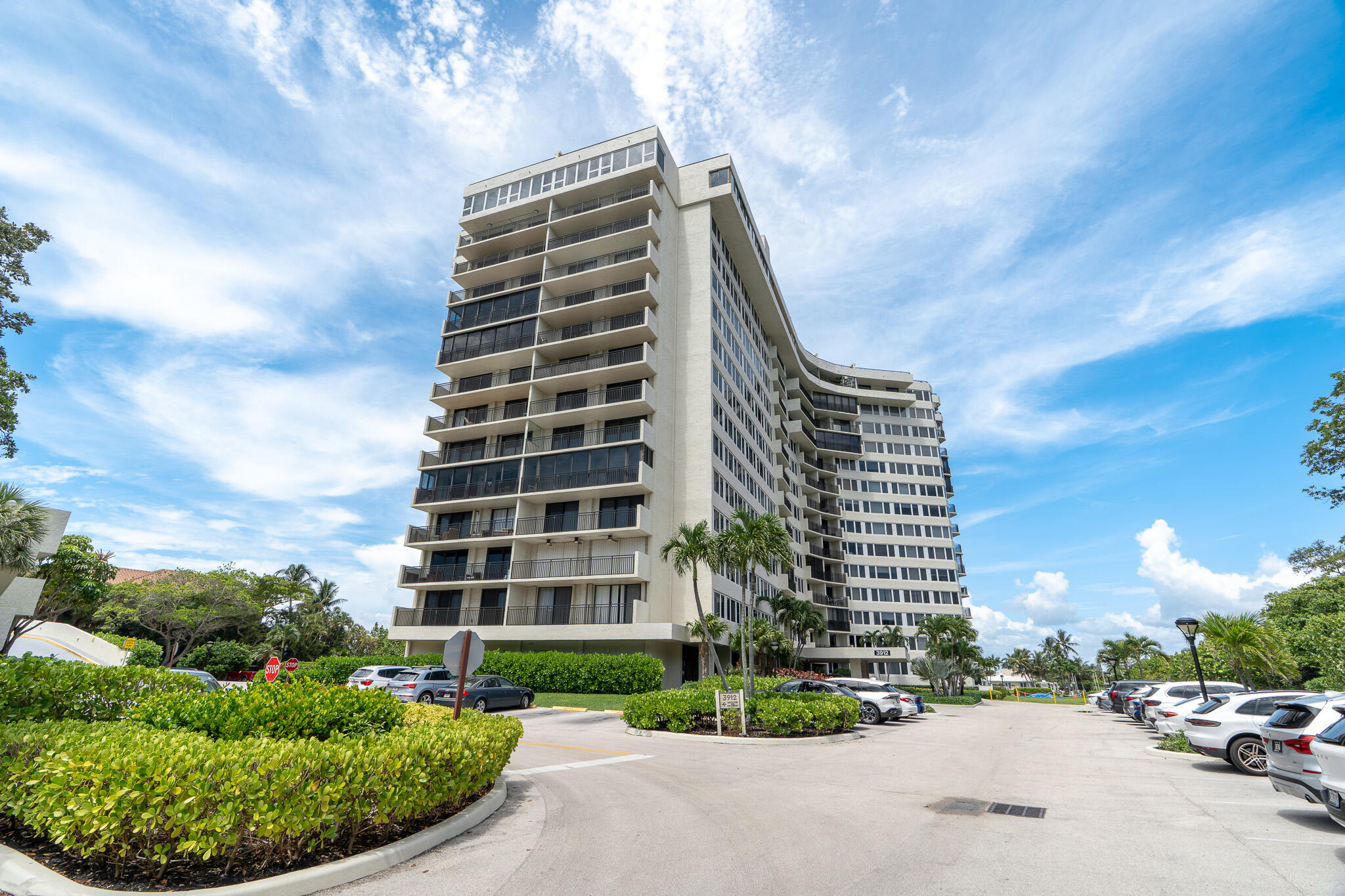 REGENCY HIGHLAND CLUB CONDO - Residential
