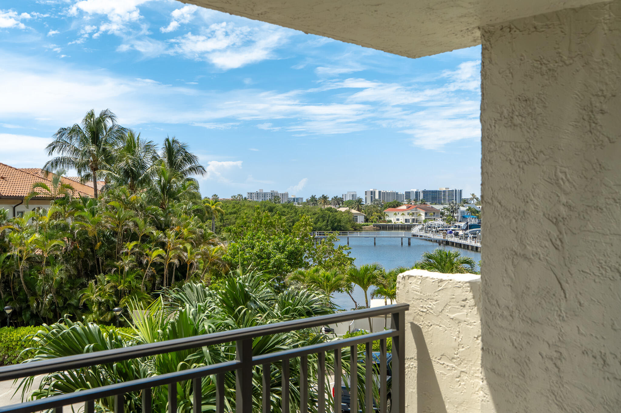 REGENCY HIGHLAND CLUB CONDO - Residential