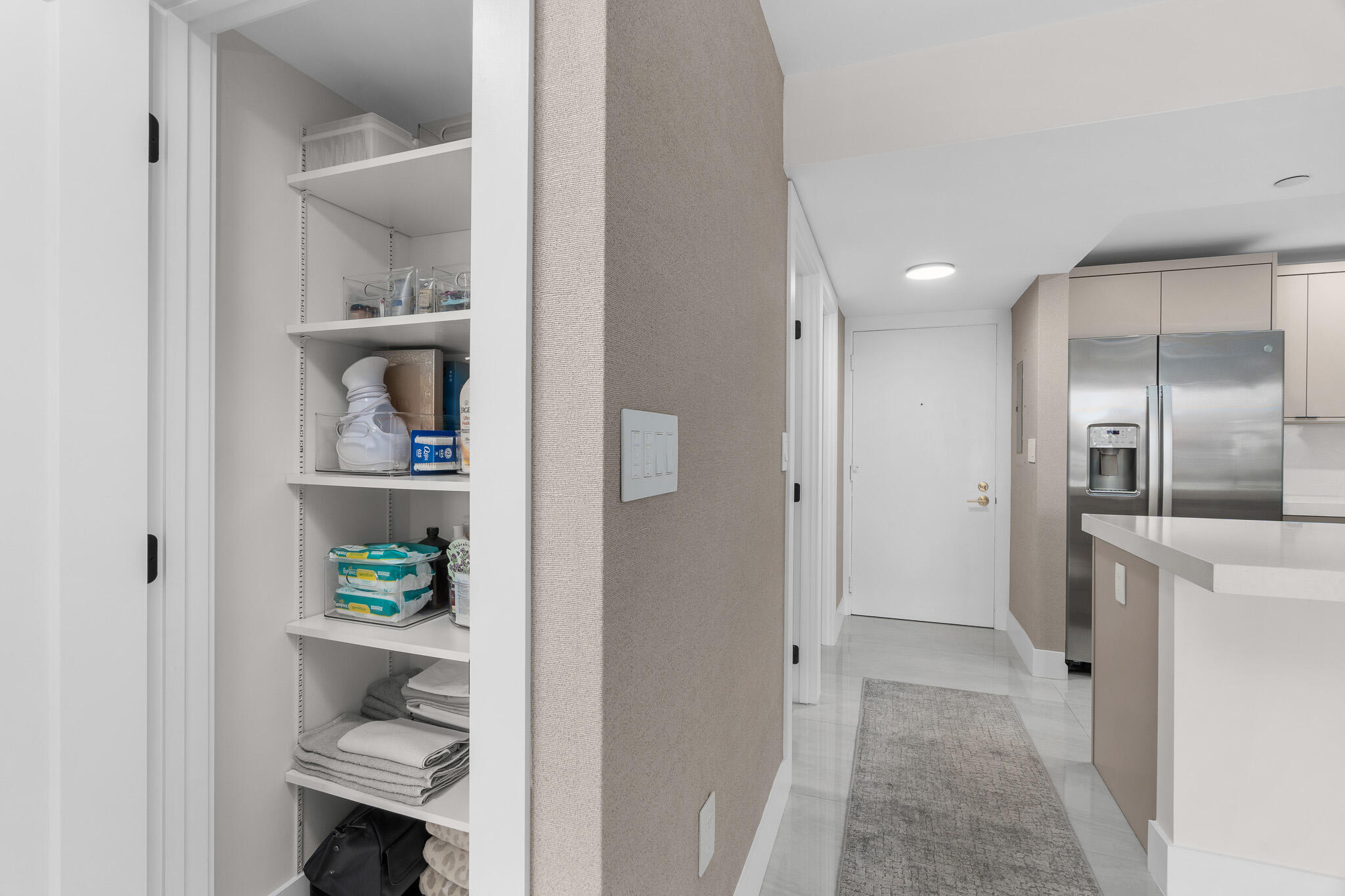 REGENCY HIGHLAND CLUB CONDO - Residential