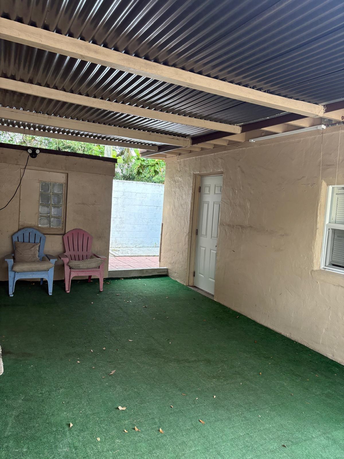hollywood - Residential Lease