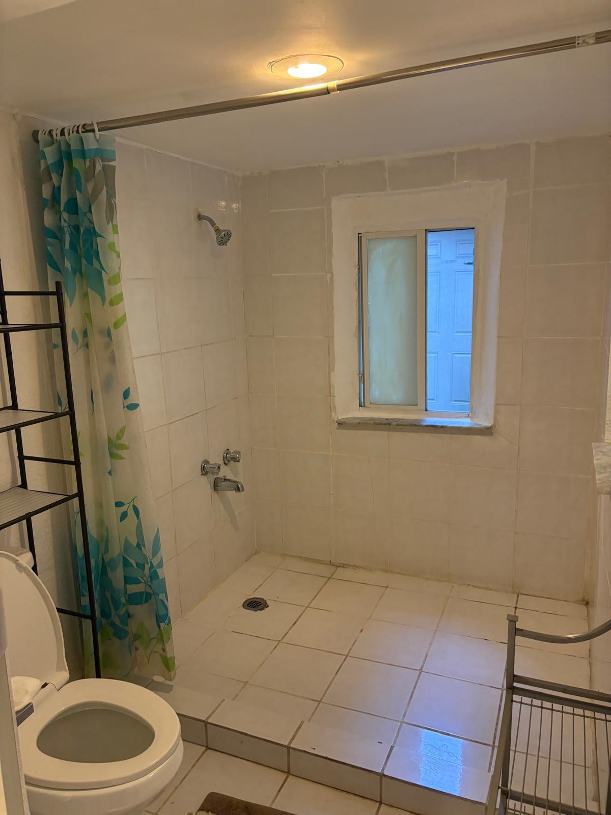 hollywood - Residential Lease