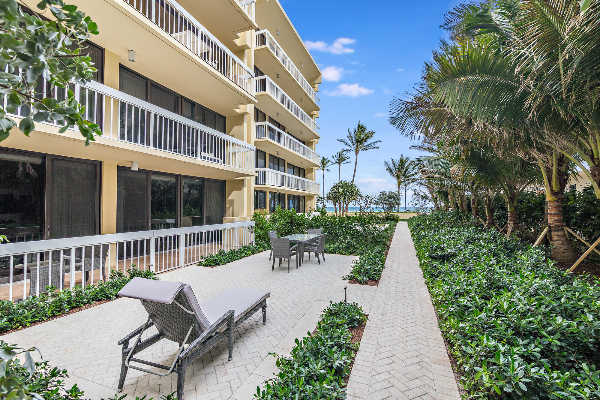 THREE THIRTY OCEAN CONDO - Residential