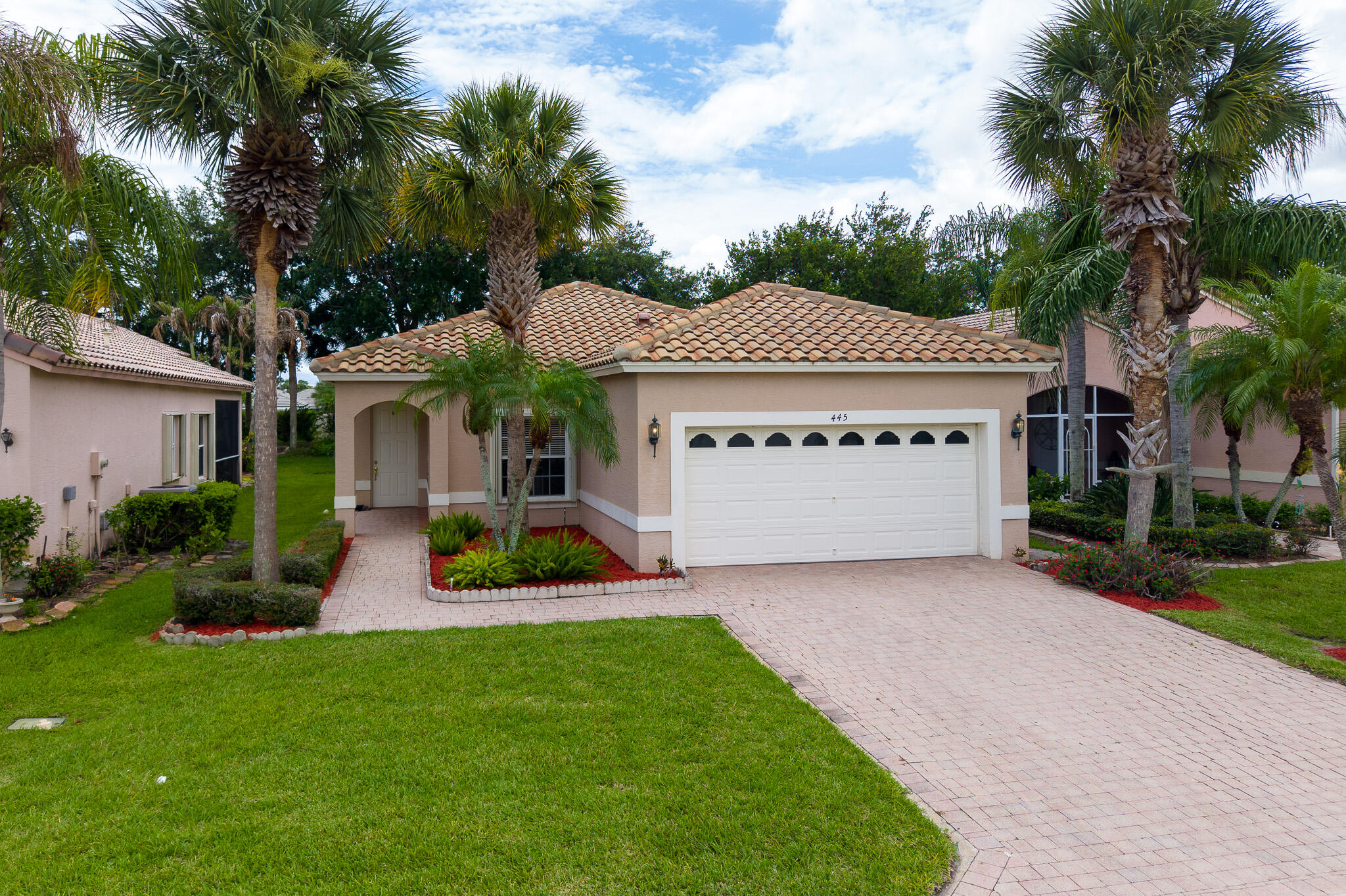 CASCADES AT ST LUCIE WEST PHASE 1 - Residential