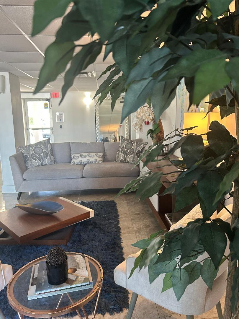 BAYSHORE EMBASSY CONDO - Residential