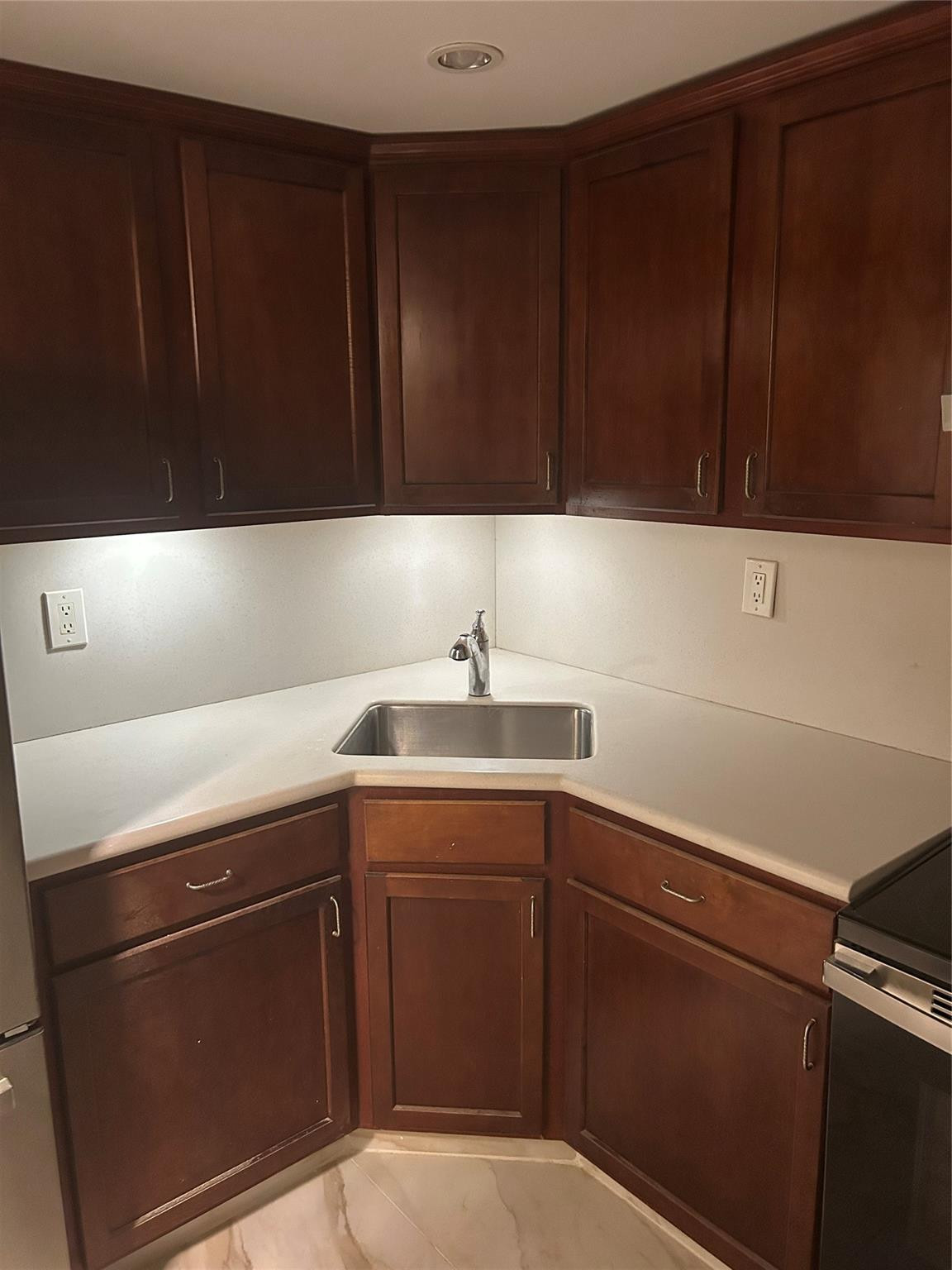 BAYSHORE EMBASSY CONDO - Residential