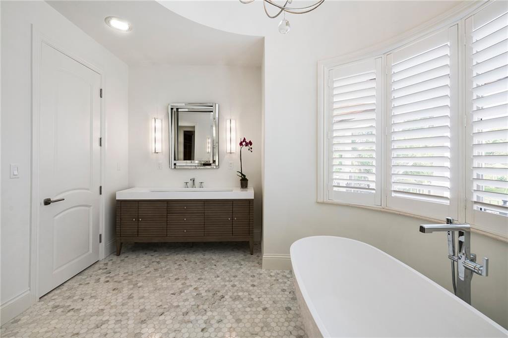 RIO VISTA C J HECTORS RES - Residential