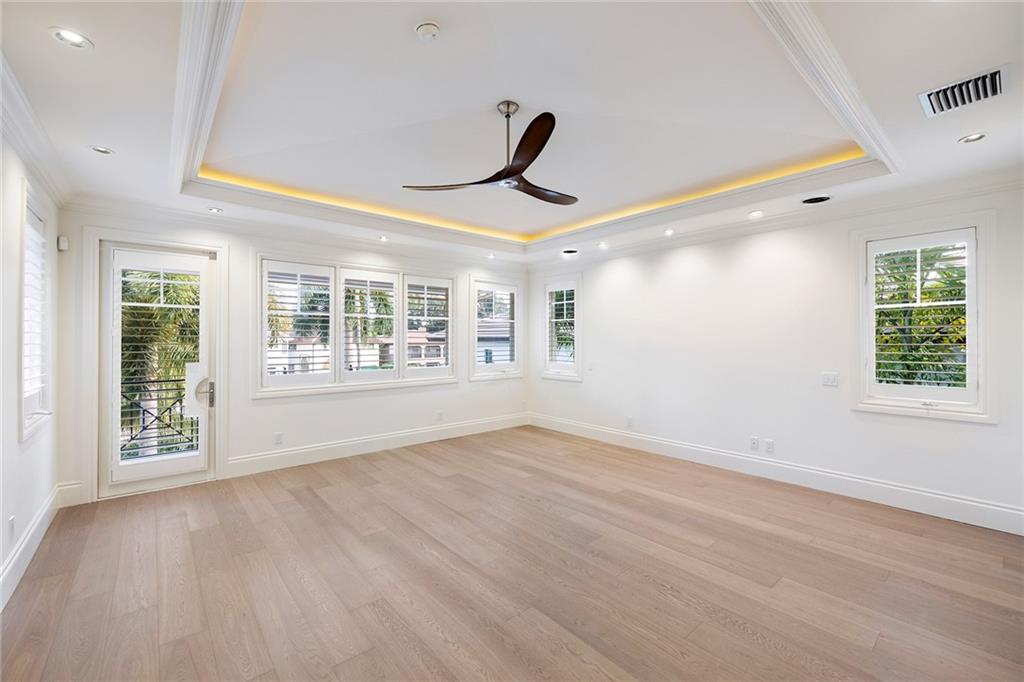 RIO VISTA C J HECTORS RES - Residential