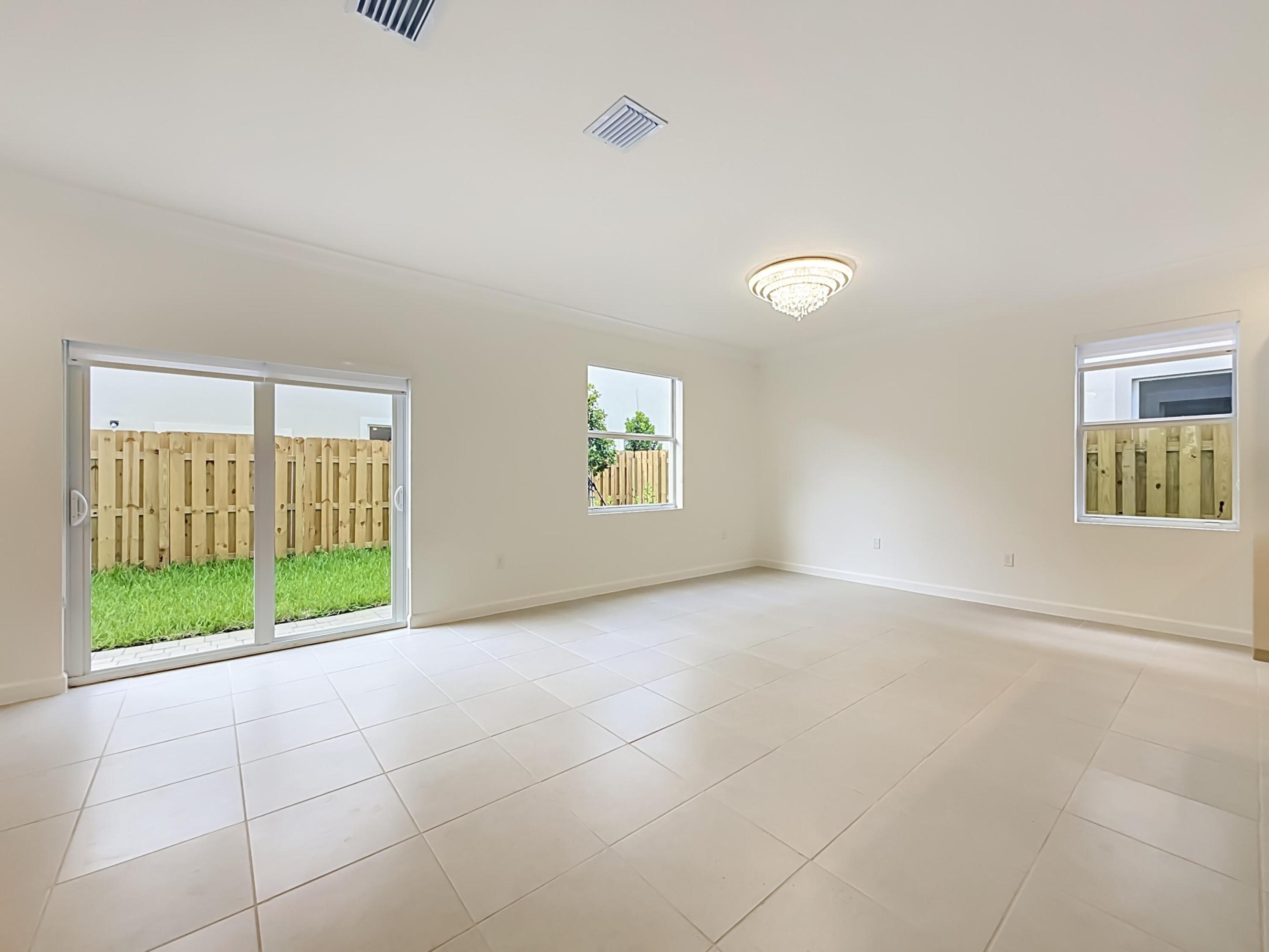 Coral Landings - Residential Lease