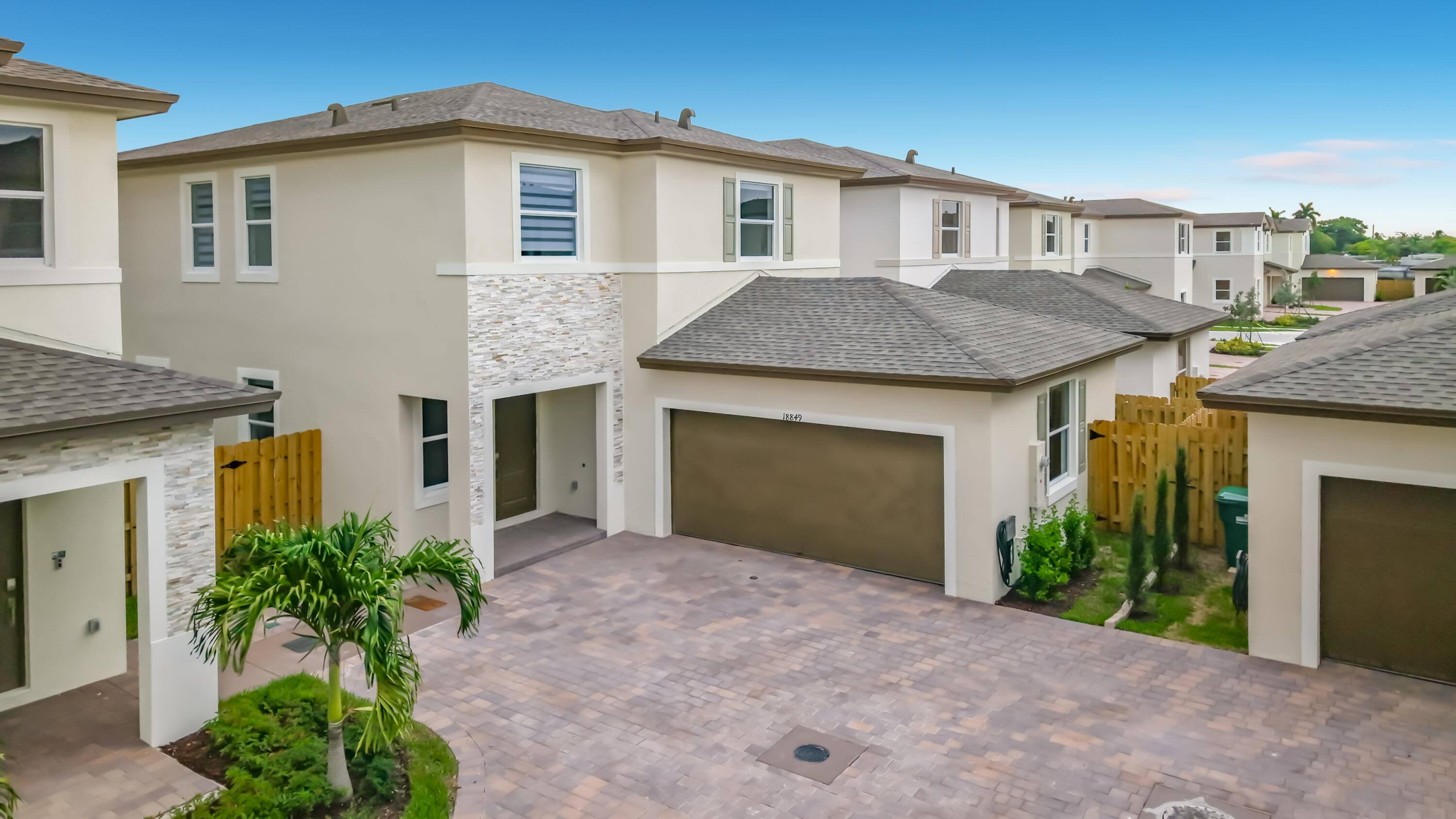 Coral Landings - Residential Lease