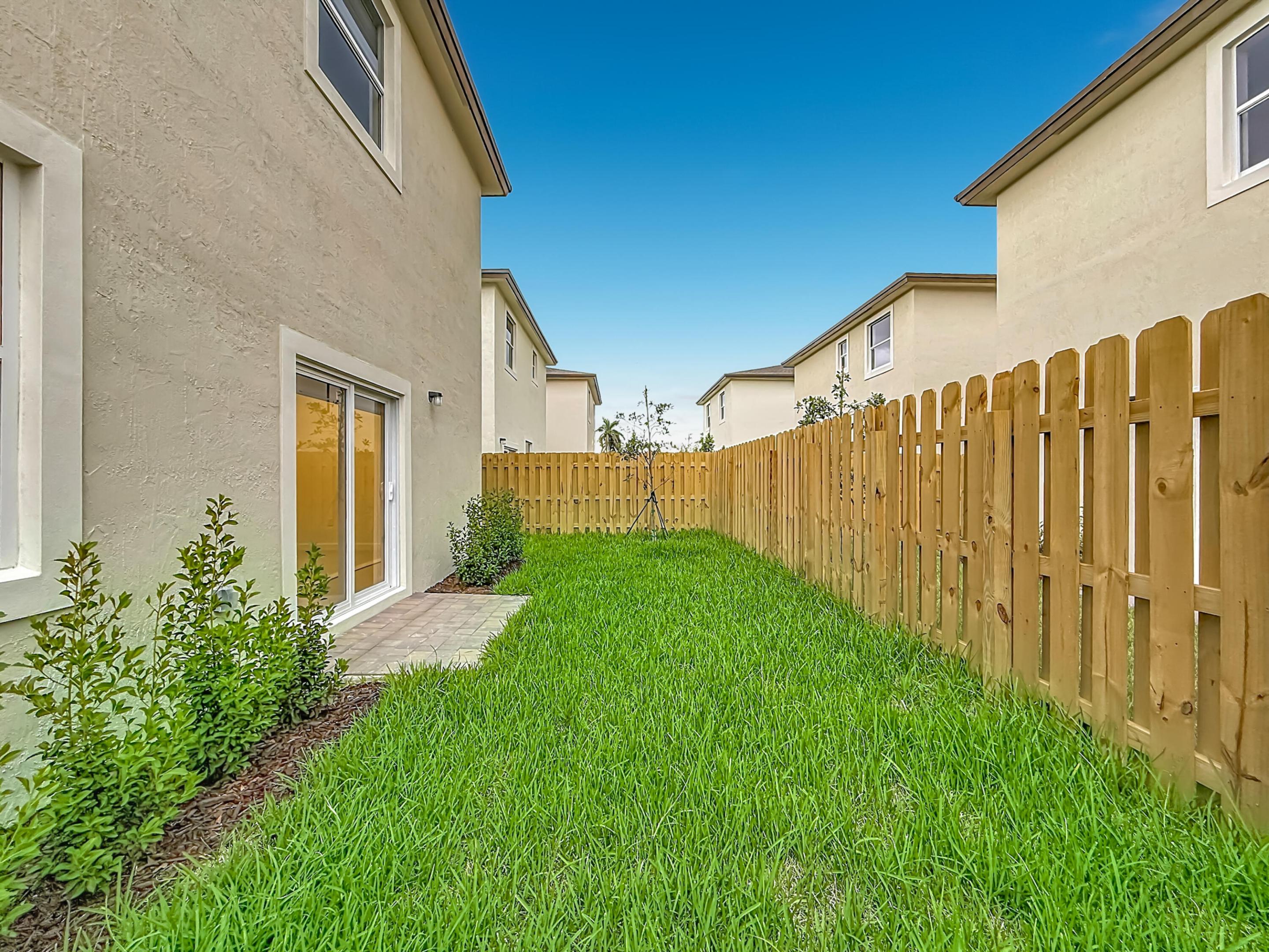 Coral Landings - Residential Lease