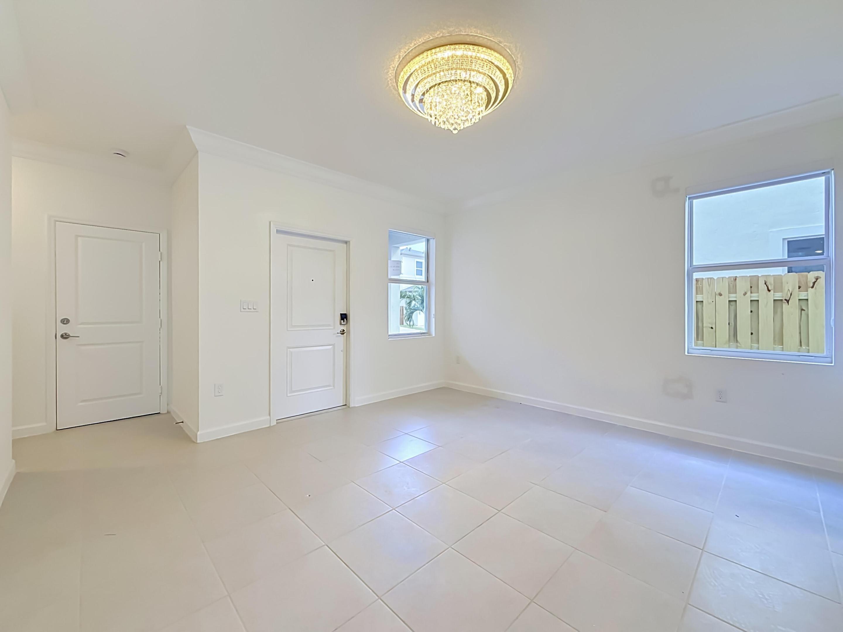 Coral Landings - Residential Lease