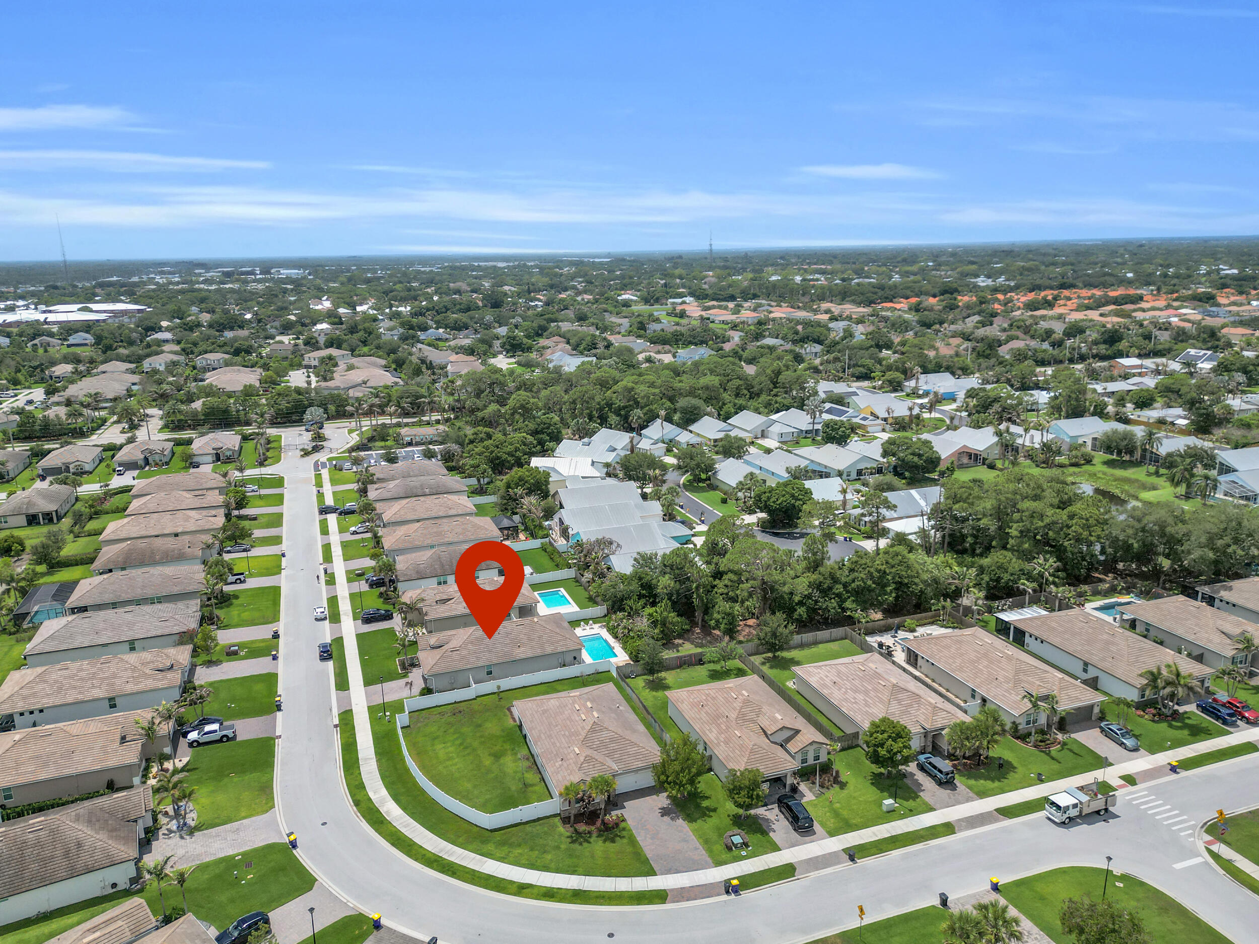 BERRY GROVE - Residential