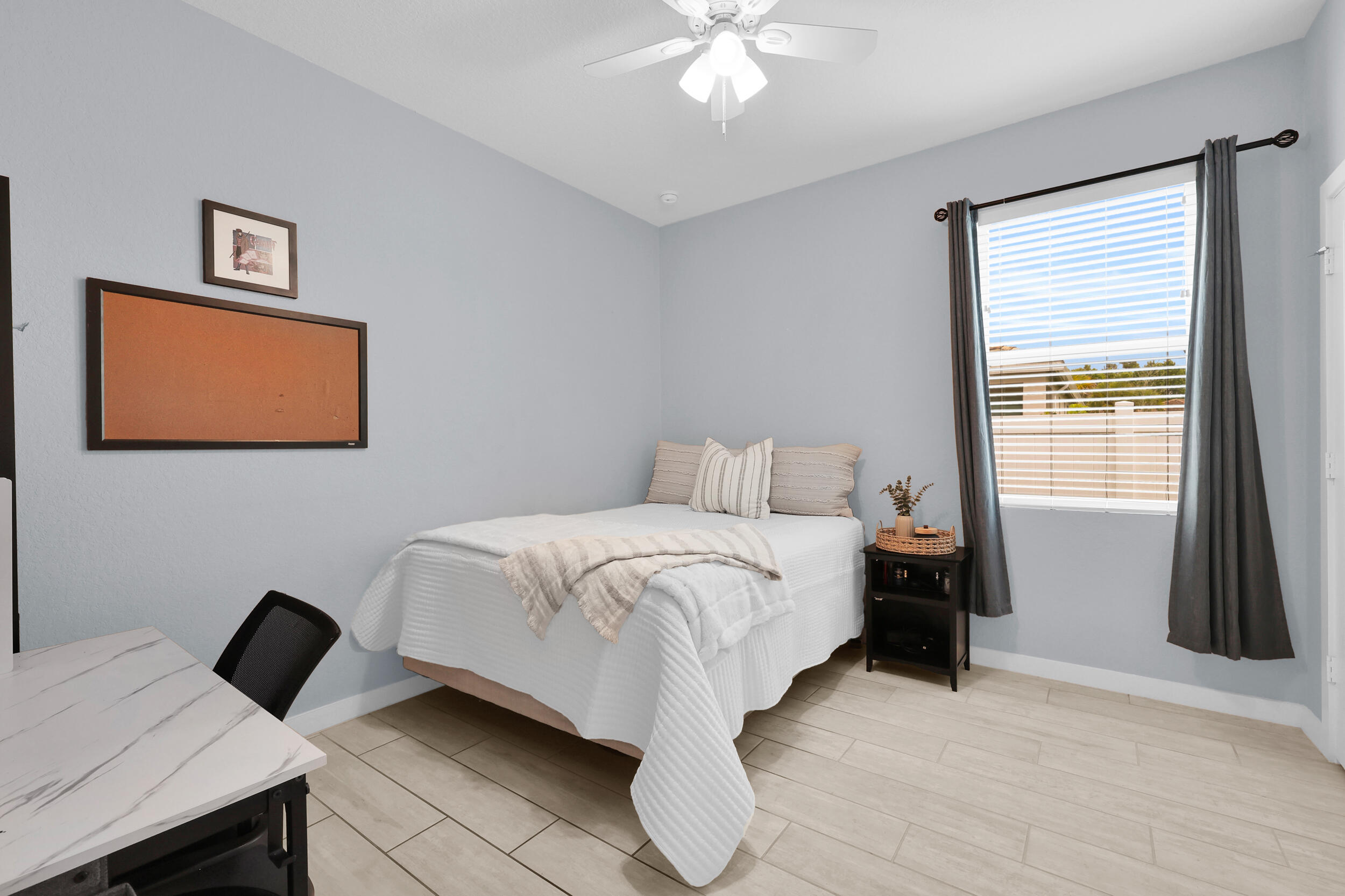 BERRY GROVE - Residential