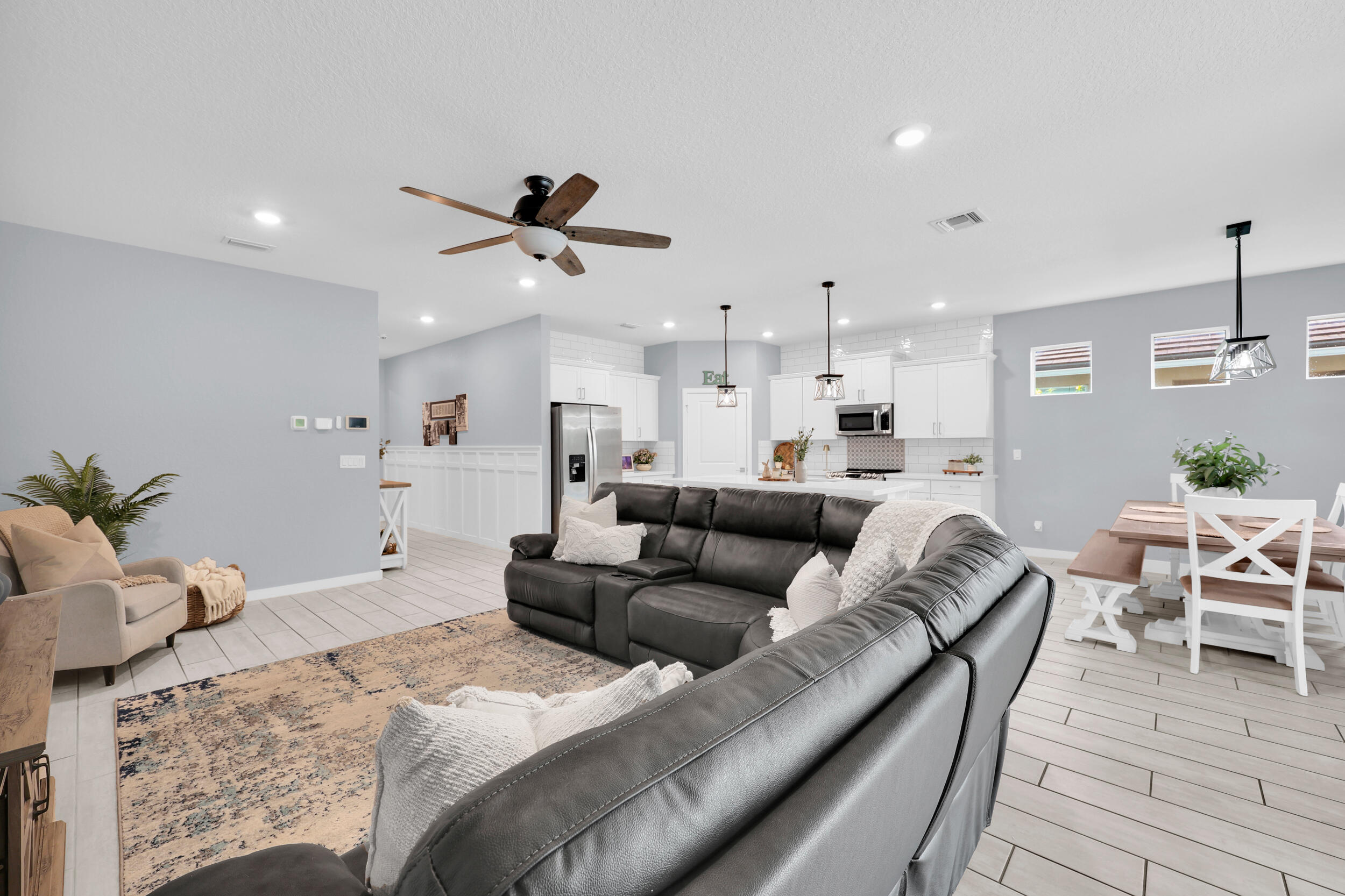 BERRY GROVE - Residential