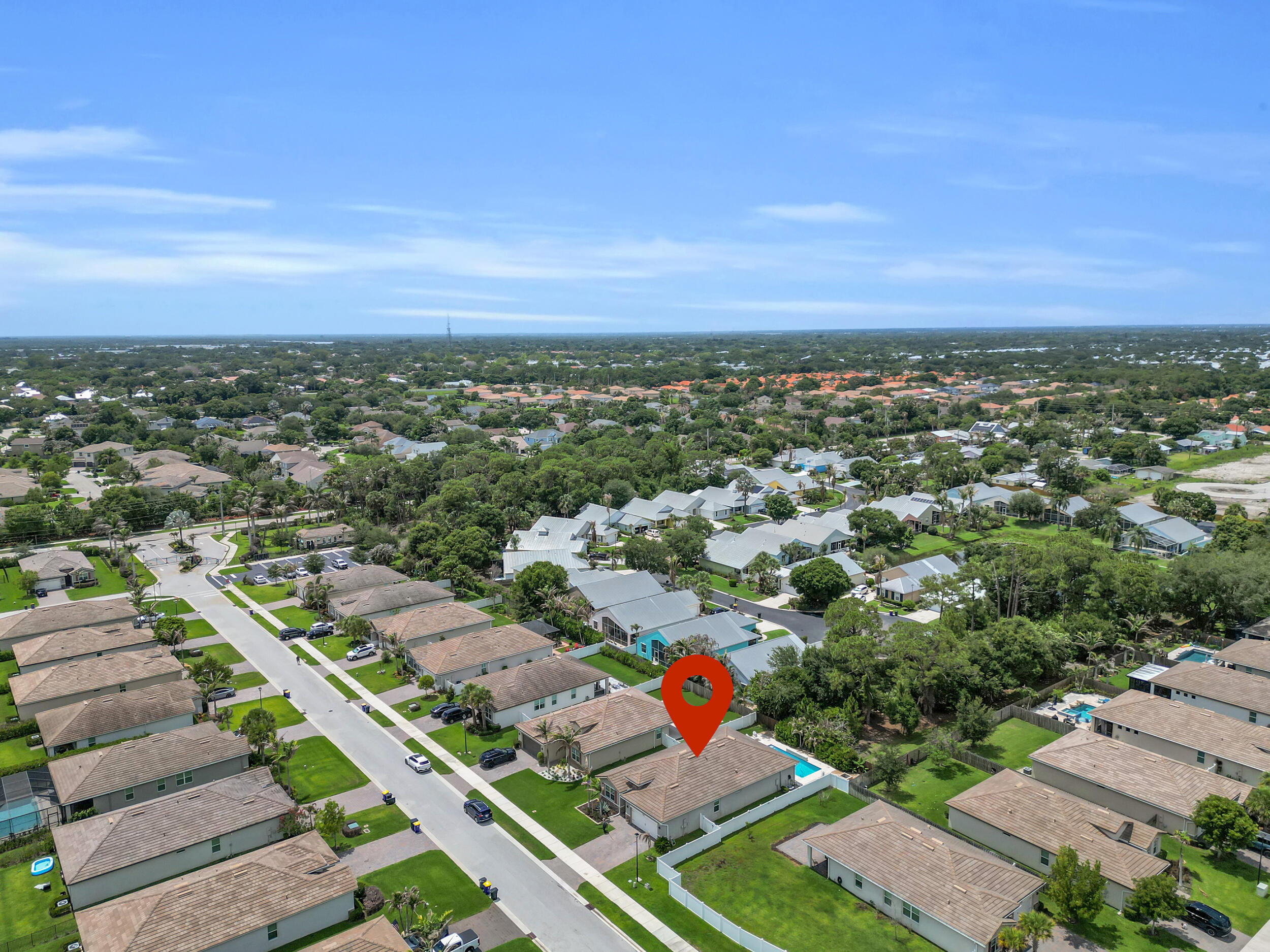 BERRY GROVE - Residential