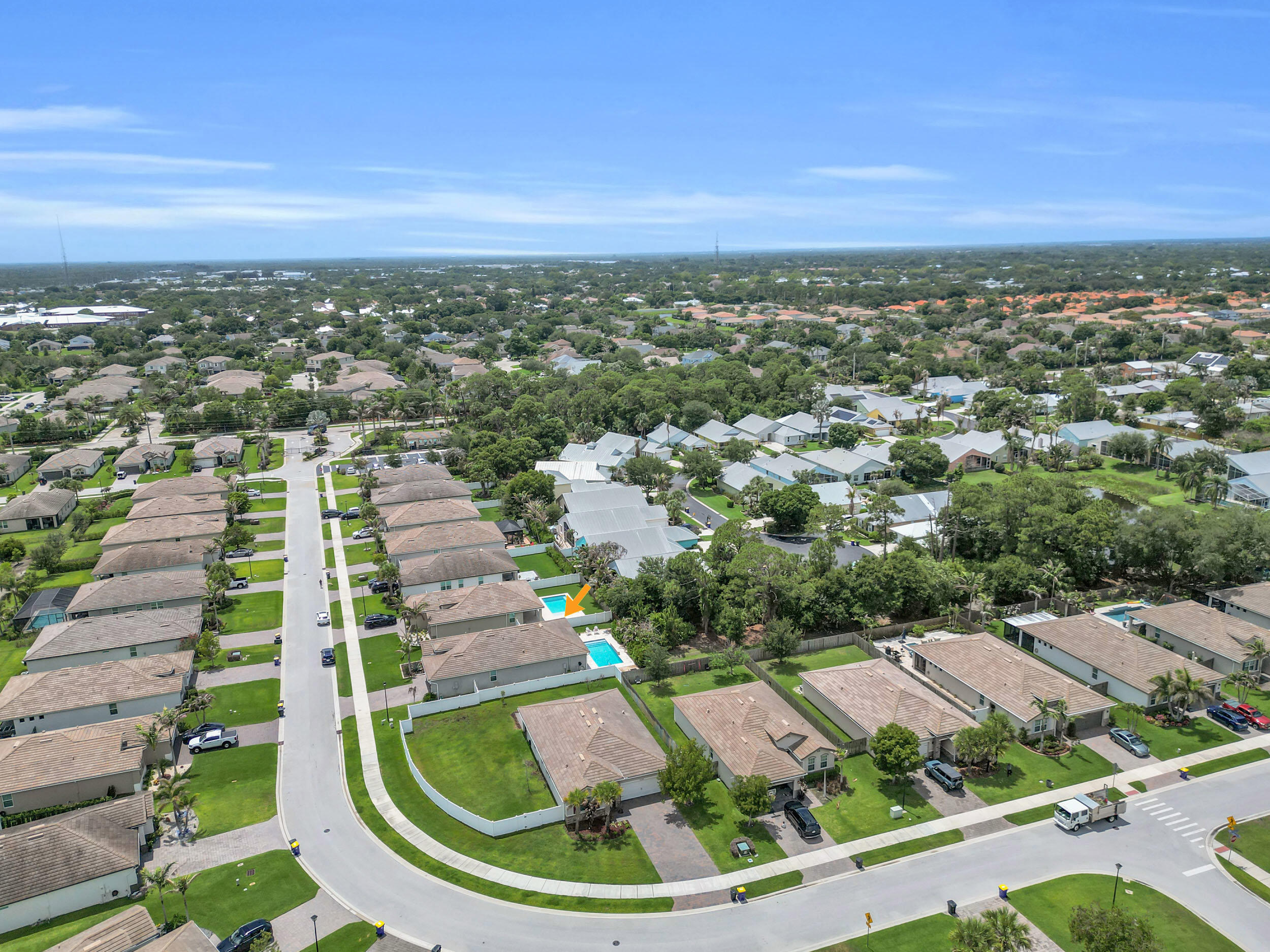 BERRY GROVE - Residential