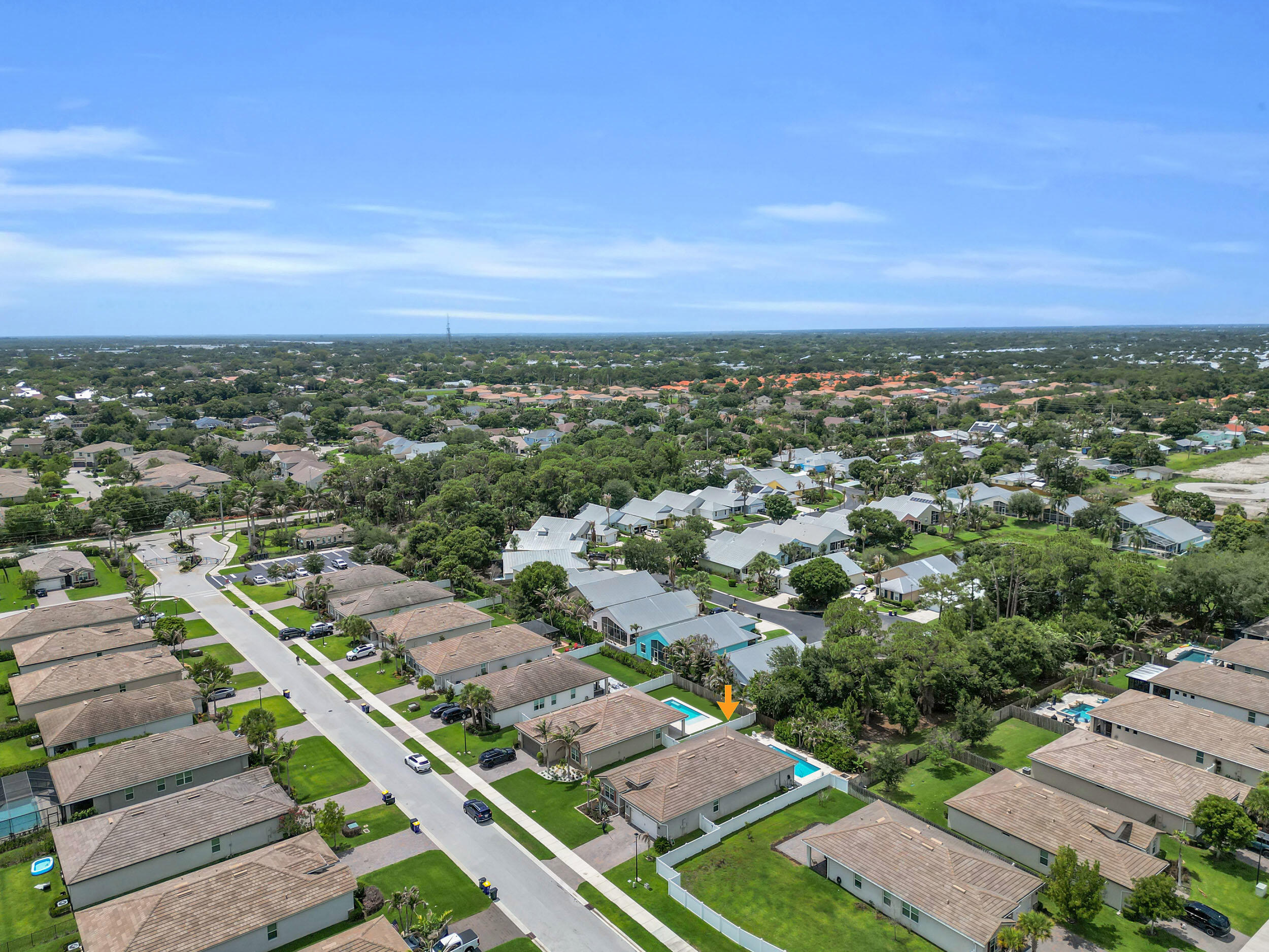 BERRY GROVE - Residential